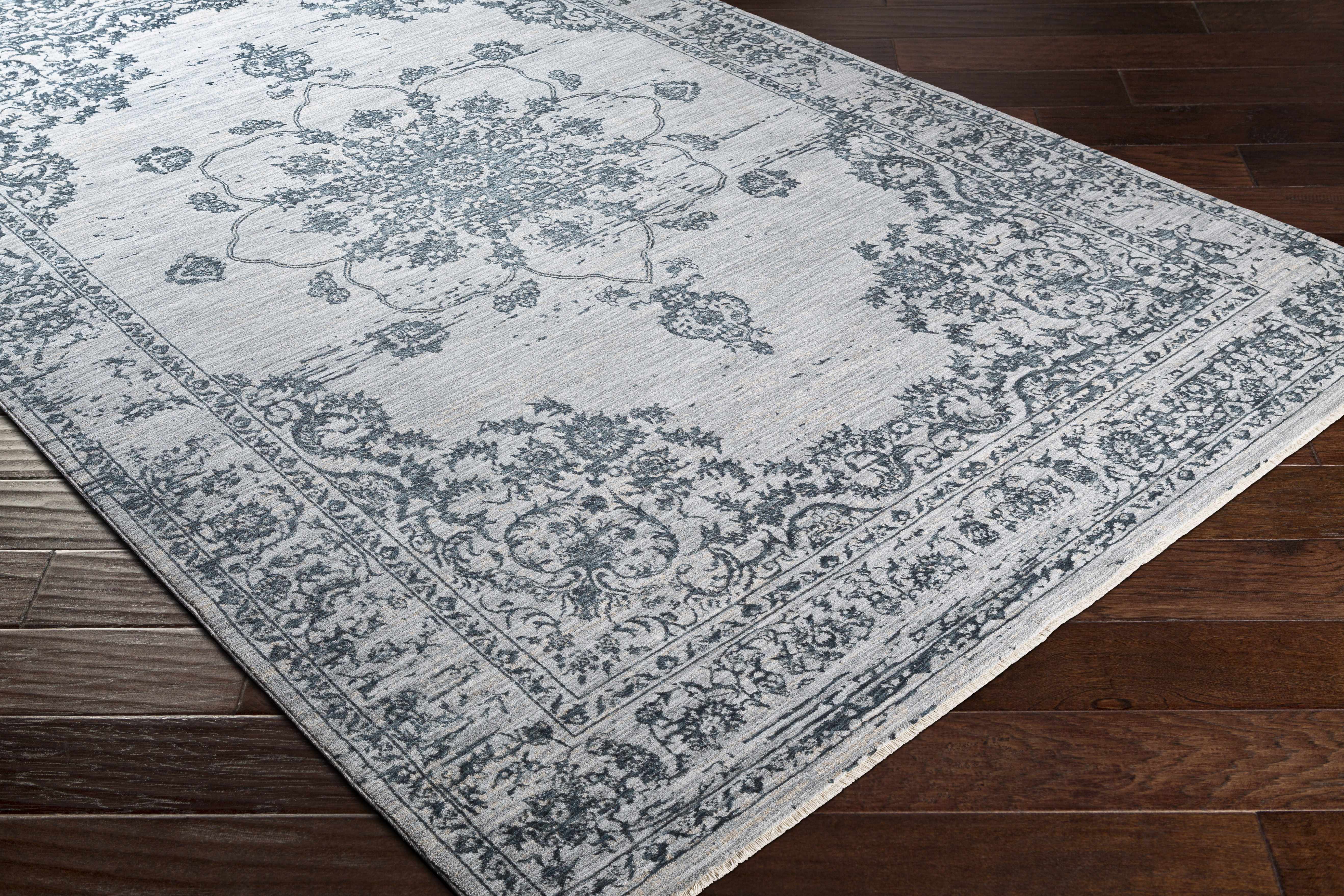 Wandina Traditional Luxe Rug - Image 10
