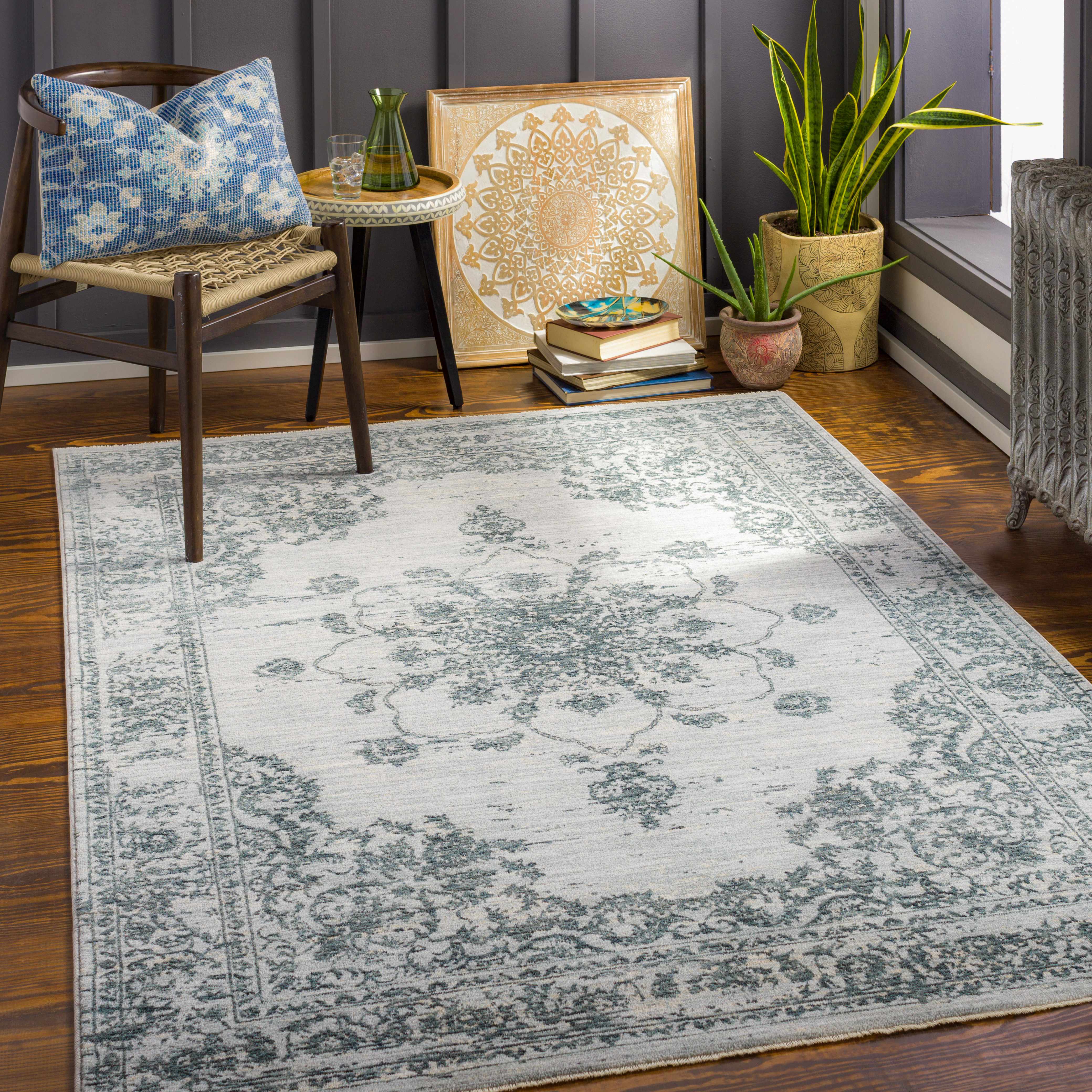 Wandina Traditional Luxe Rug - Image 2
