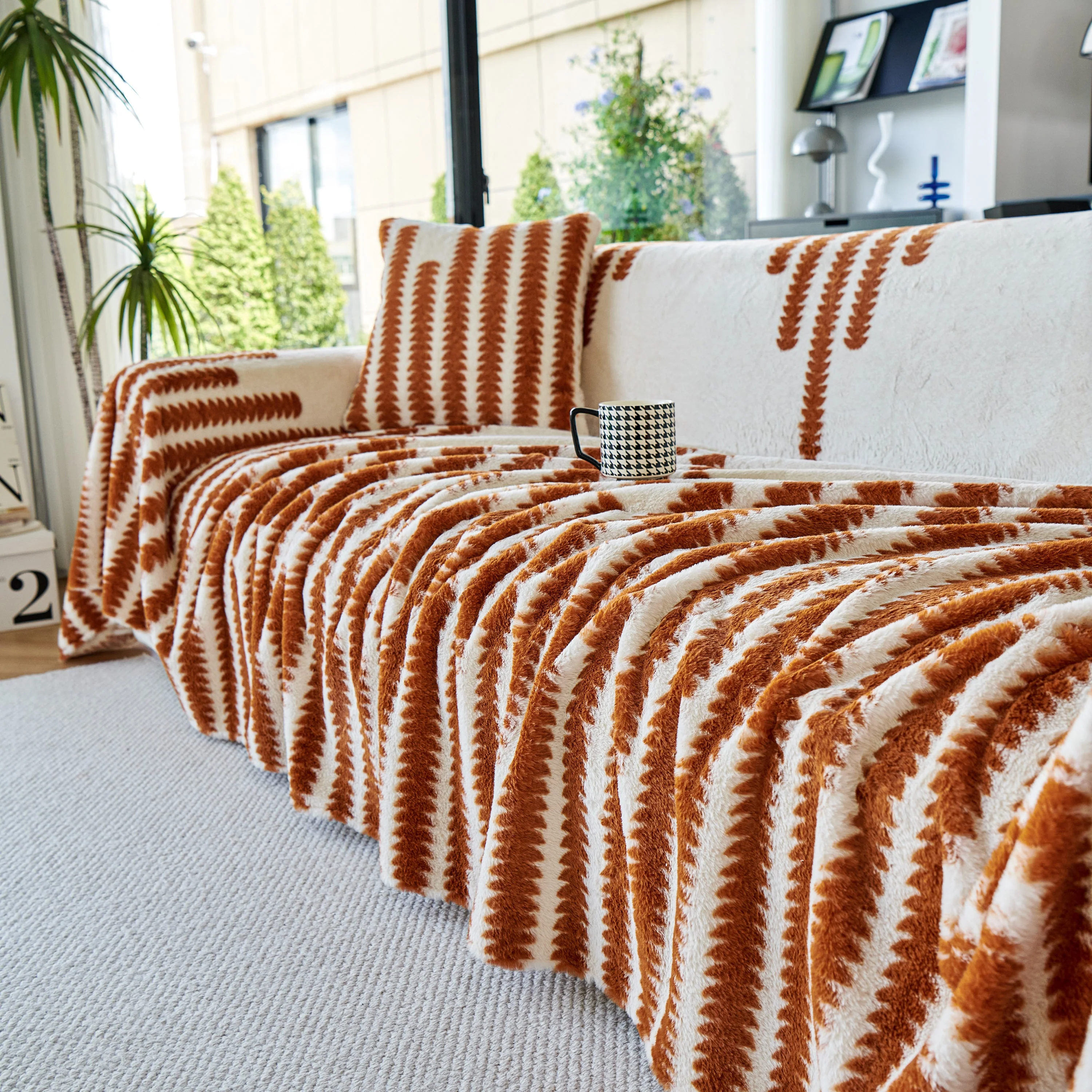 Warm Faux Fur Luxury Sofa Throw Blankets, Soft Cozy Thick Plush Shaggy Blankets for Couch Chair Bed - Image 12