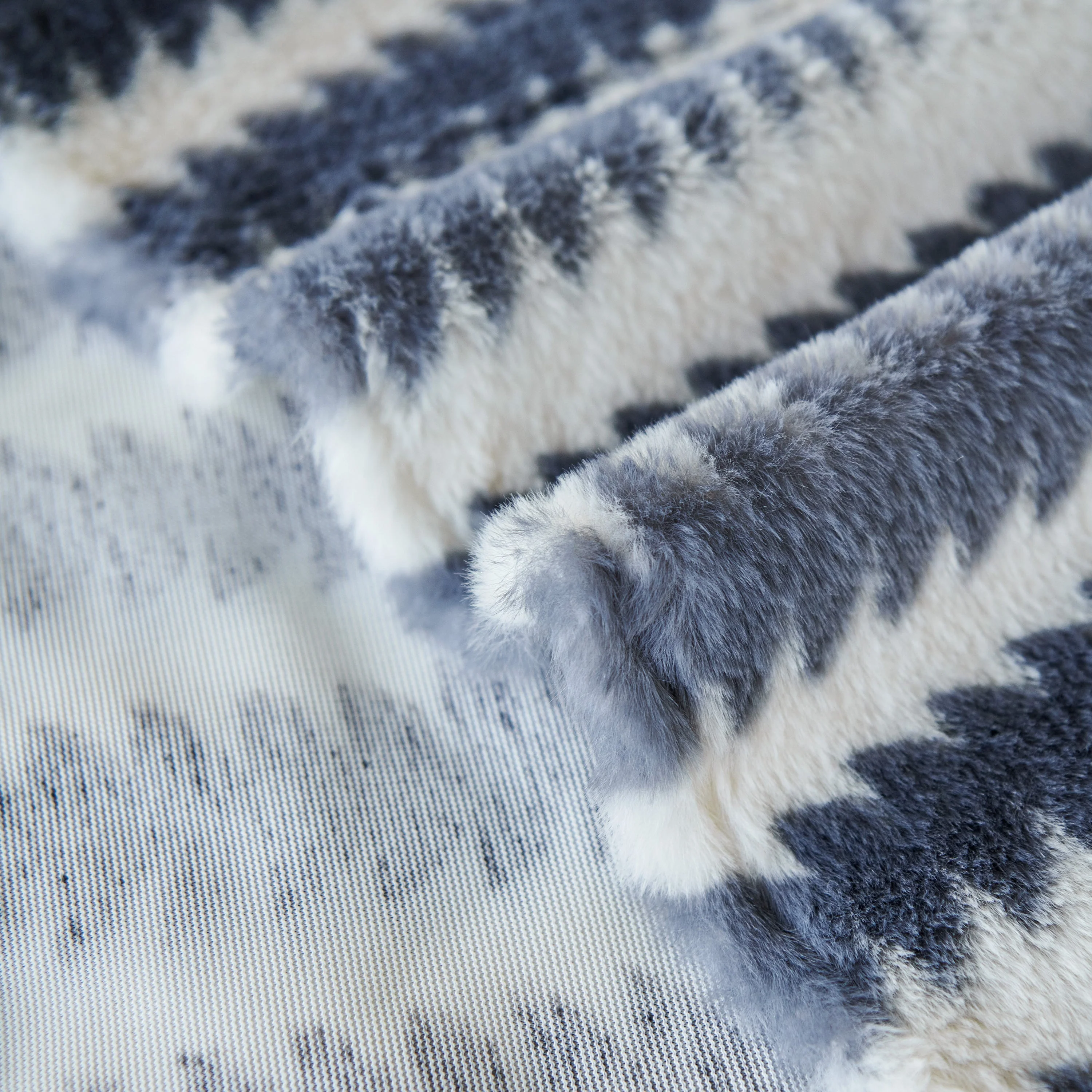 Warm Faux Fur Luxury Sofa Throw Blankets, Soft Cozy Thick Plush Shaggy Blankets for Couch Chair Bed - Image 70