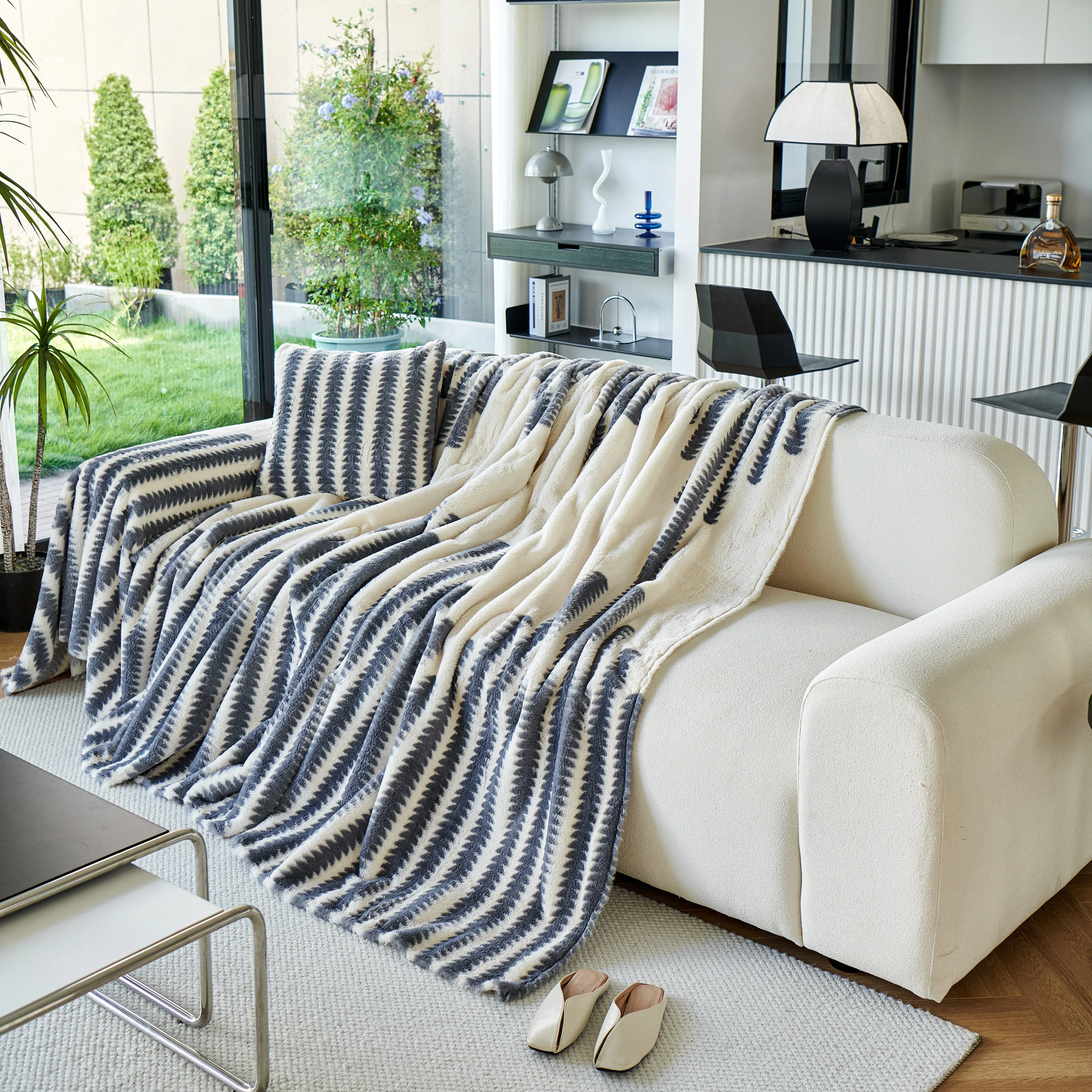 Warm Faux Fur Luxury Sofa Throw Blankets, Soft Cozy Thick Plush Shaggy Blankets for Couch Chair Bed - Image 73