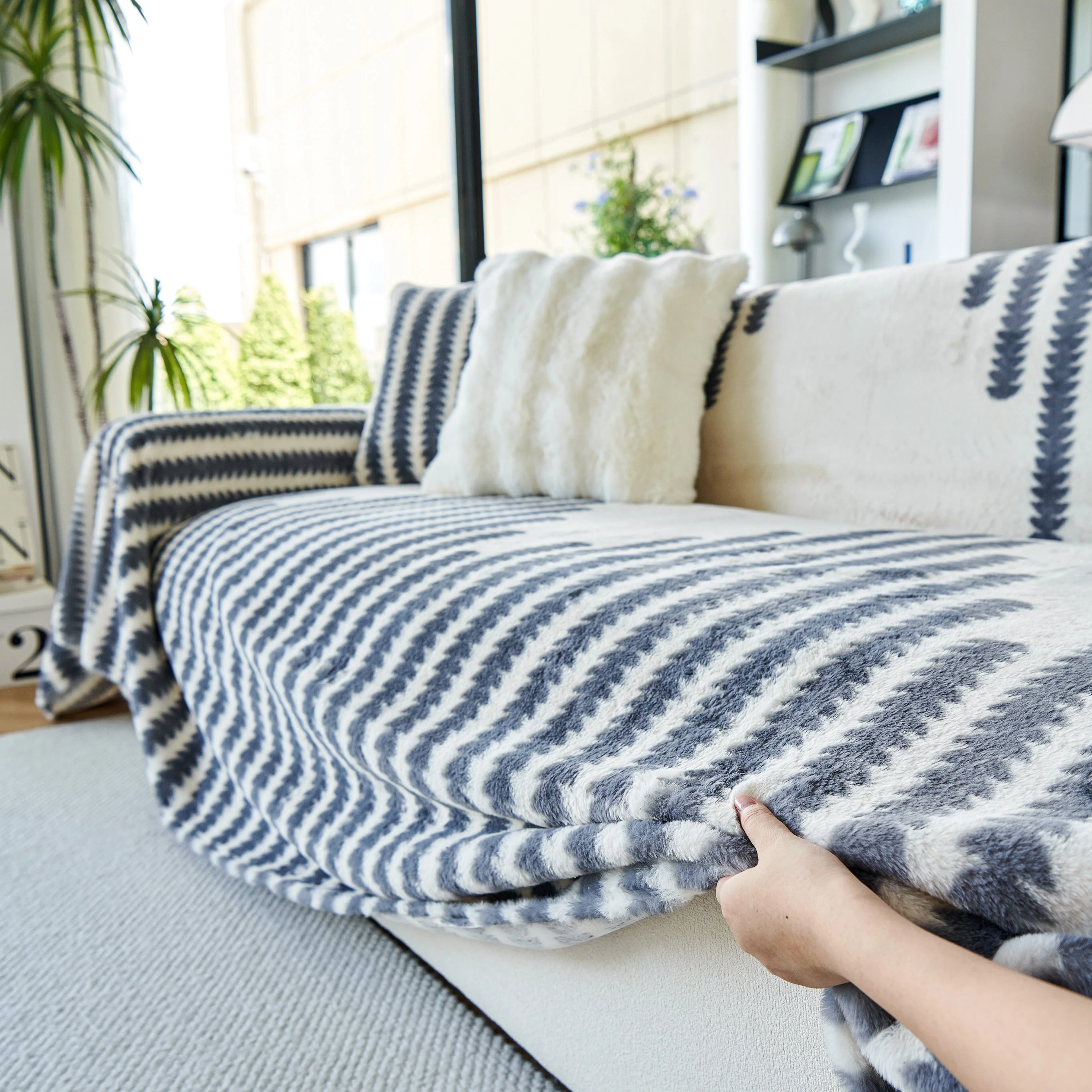 Warm Faux Fur Luxury Sofa Throw Blankets, Soft Cozy Thick Plush Shaggy Blankets for Couch Chair Bed - Image 76