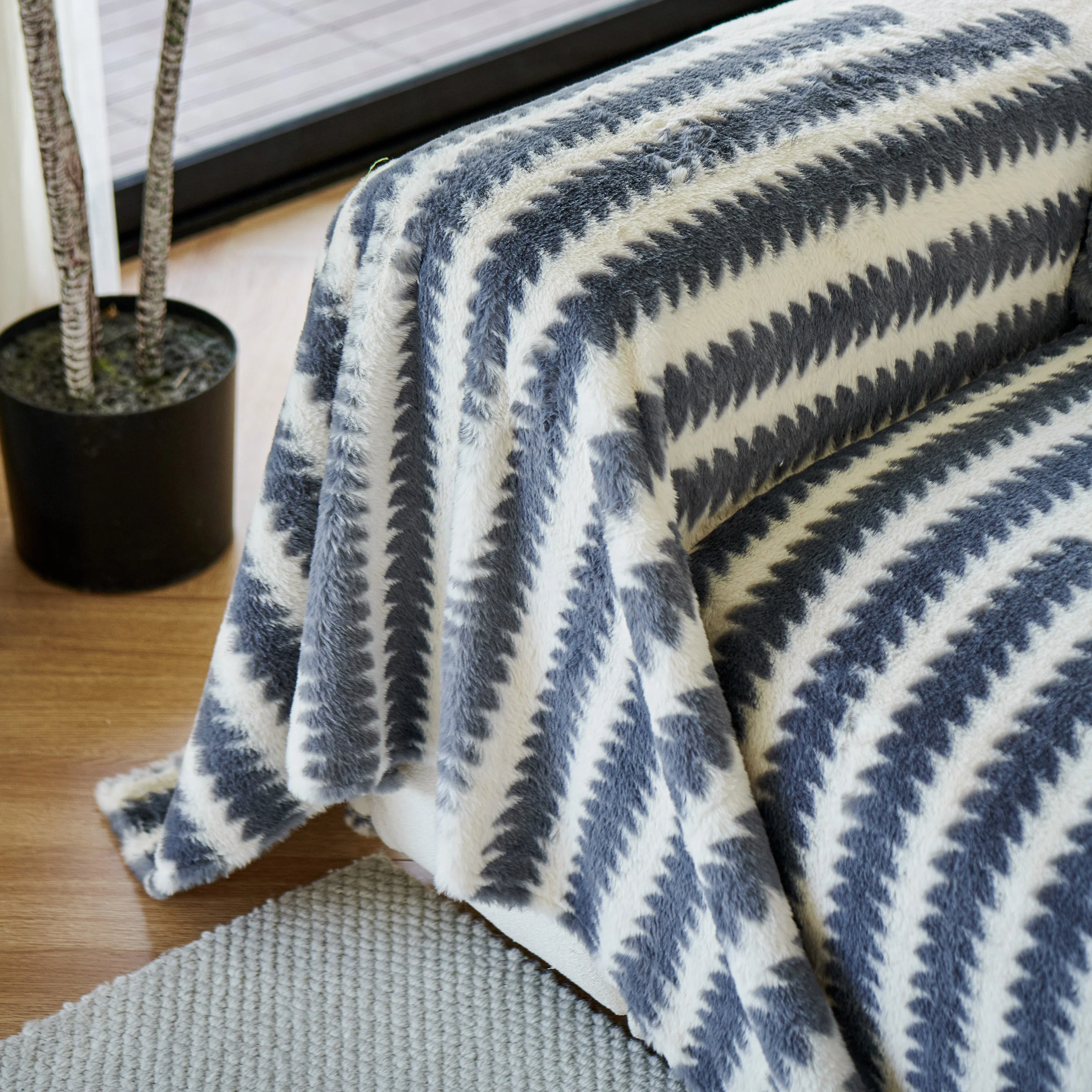 Warm Faux Fur Luxury Sofa Throw Blankets, Soft Cozy Thick Plush Shaggy Blankets for Couch Chair Bed - Image 84