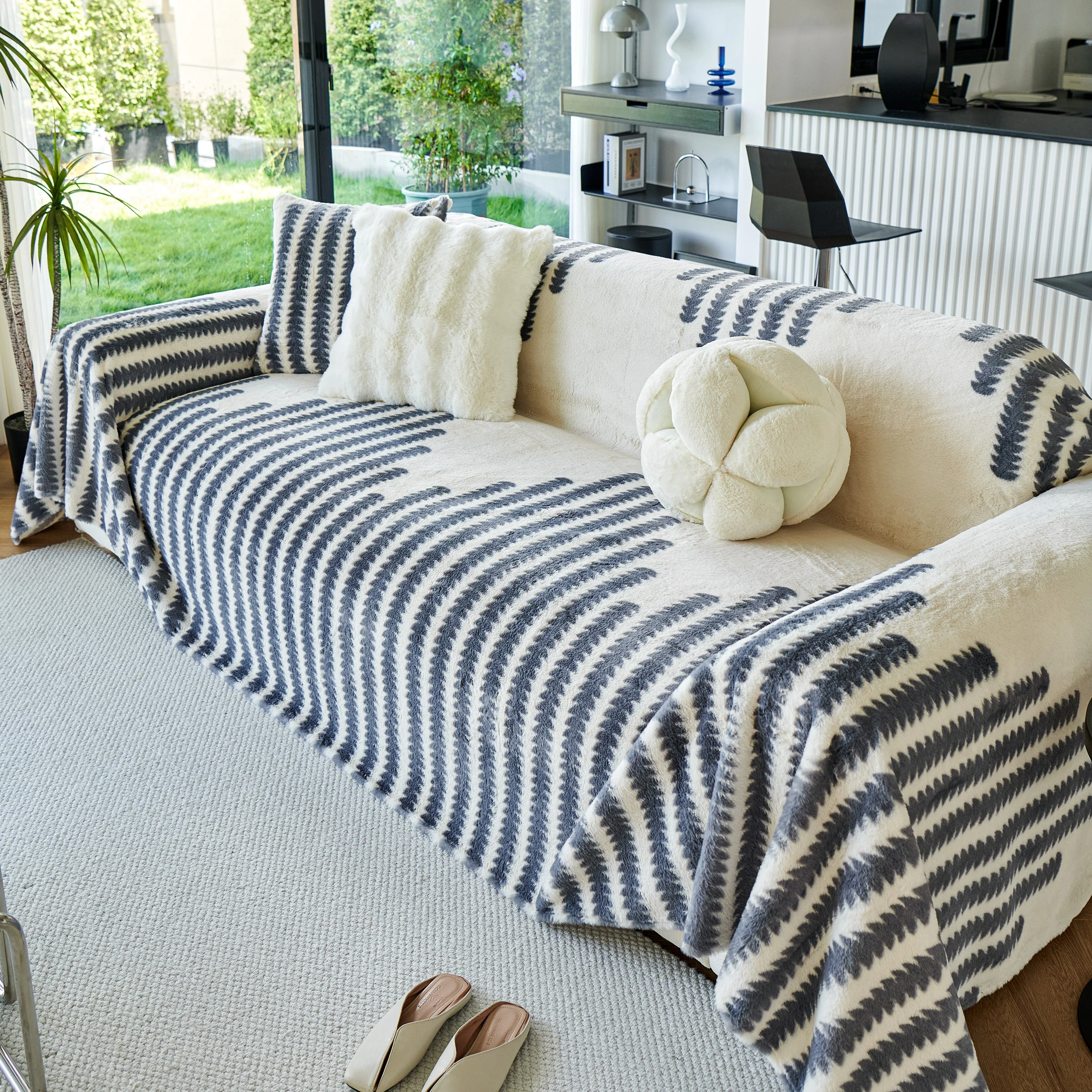 Warm Faux Fur Luxury Sofa Throw Blankets, Soft Cozy Thick Plush Shaggy Blankets for Couch Chair Bed - Image 96