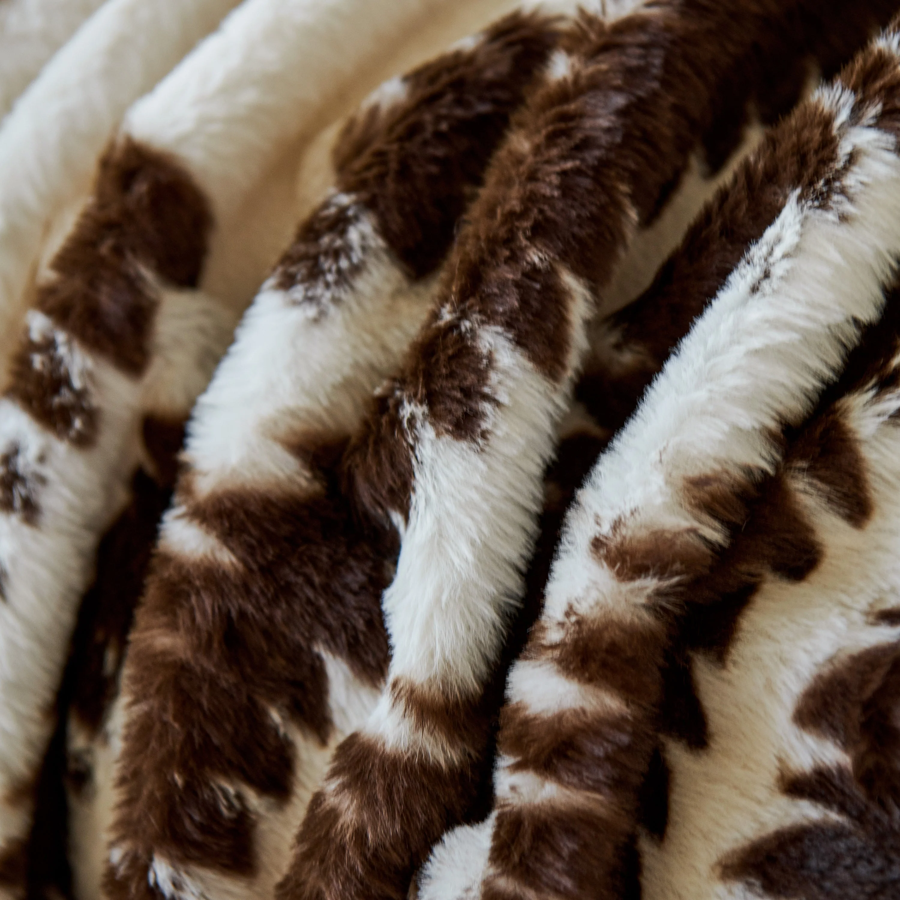 Warm Faux Fur Luxury Sofa Throw Blankets, Soft Cozy Thick Plush Shaggy Blankets for Couch Chair Bed - Image 98