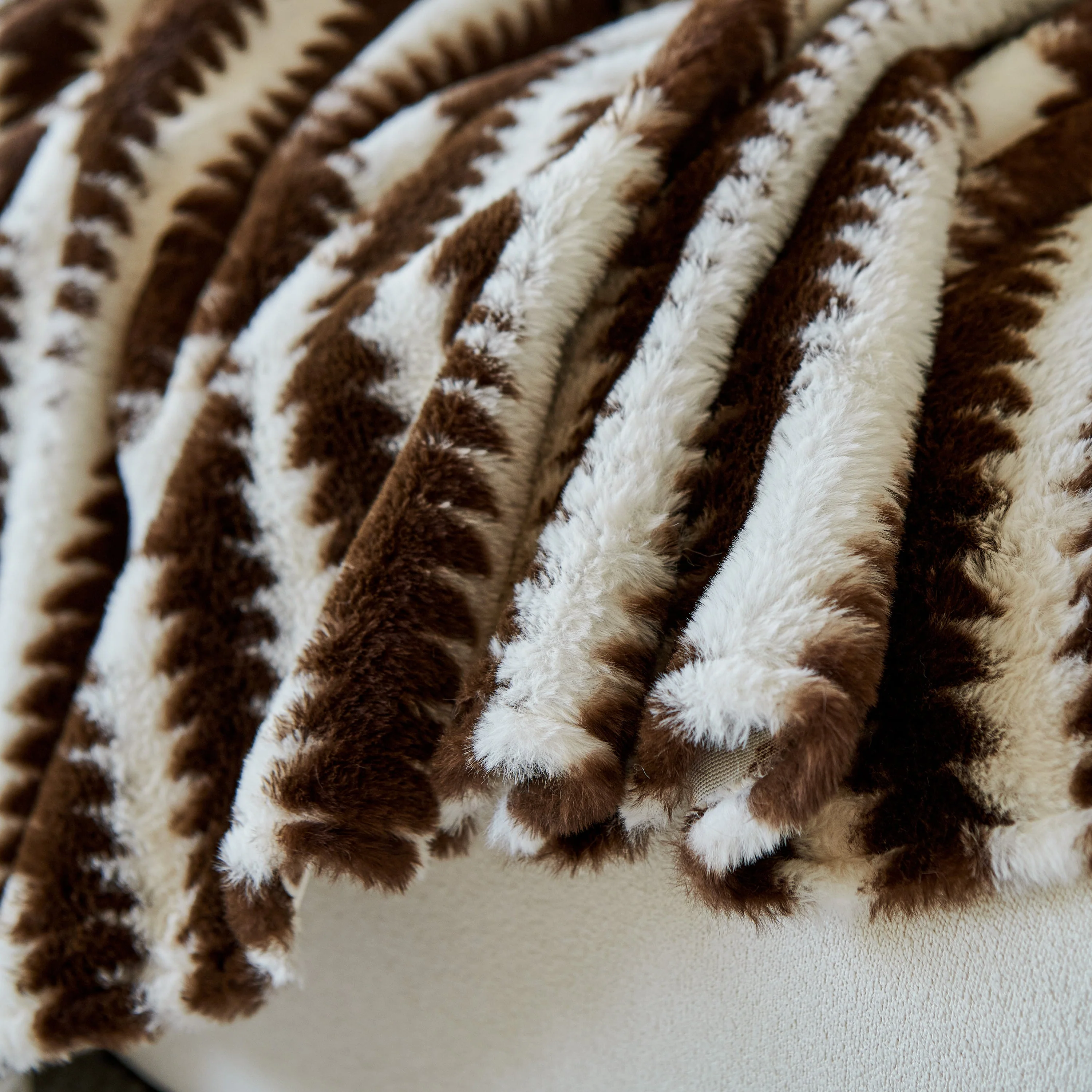 Warm Faux Fur Luxury Sofa Throw Blankets, Soft Cozy Thick Plush Shaggy Blankets for Couch Chair Bed - Image 99