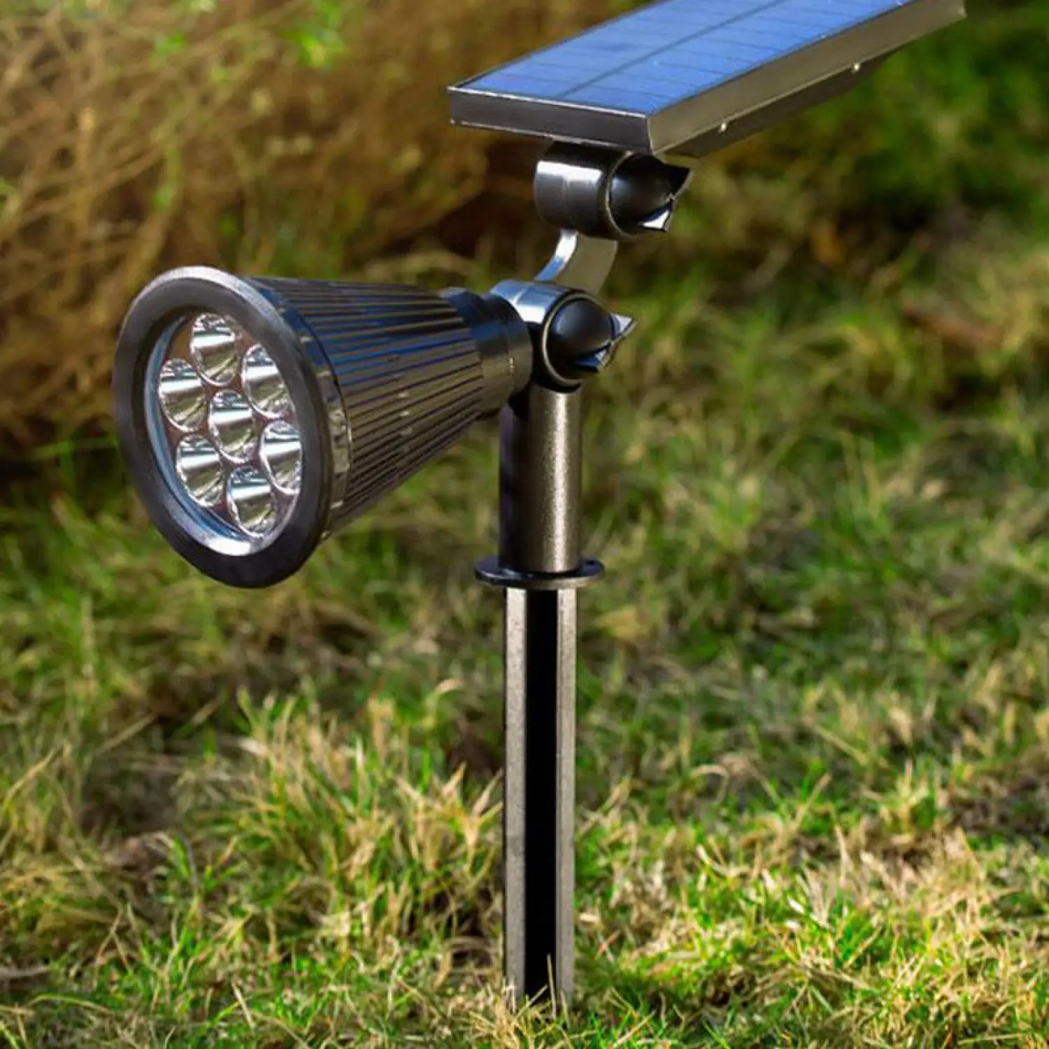 Waterproof LED Solar Lawn Lamp for Garden and Pathway Lighting - Image 4