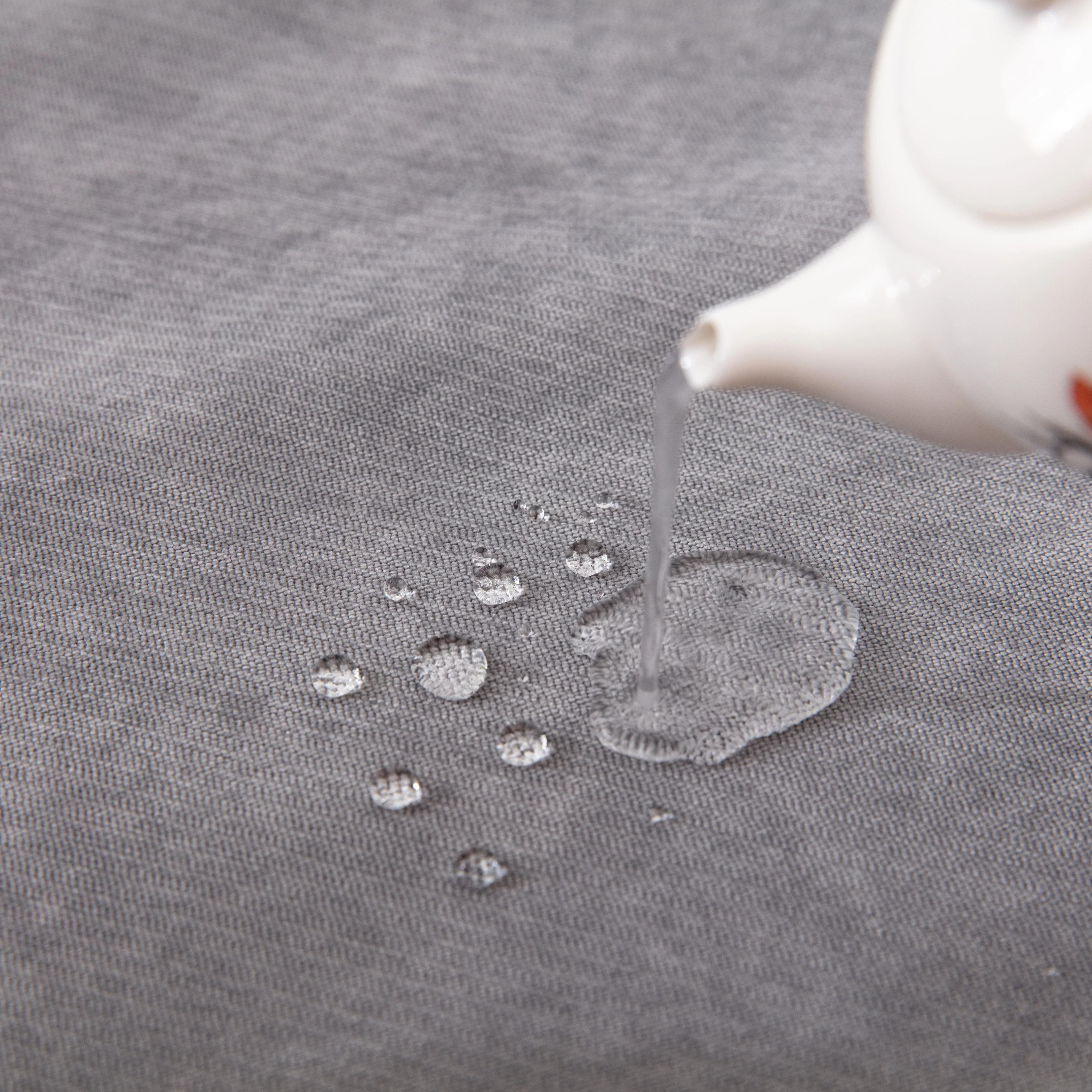 Waterproof Scratch-Resistant Furniture Covers for Pets, Non-Slip Couch Cover Throw - Image 8