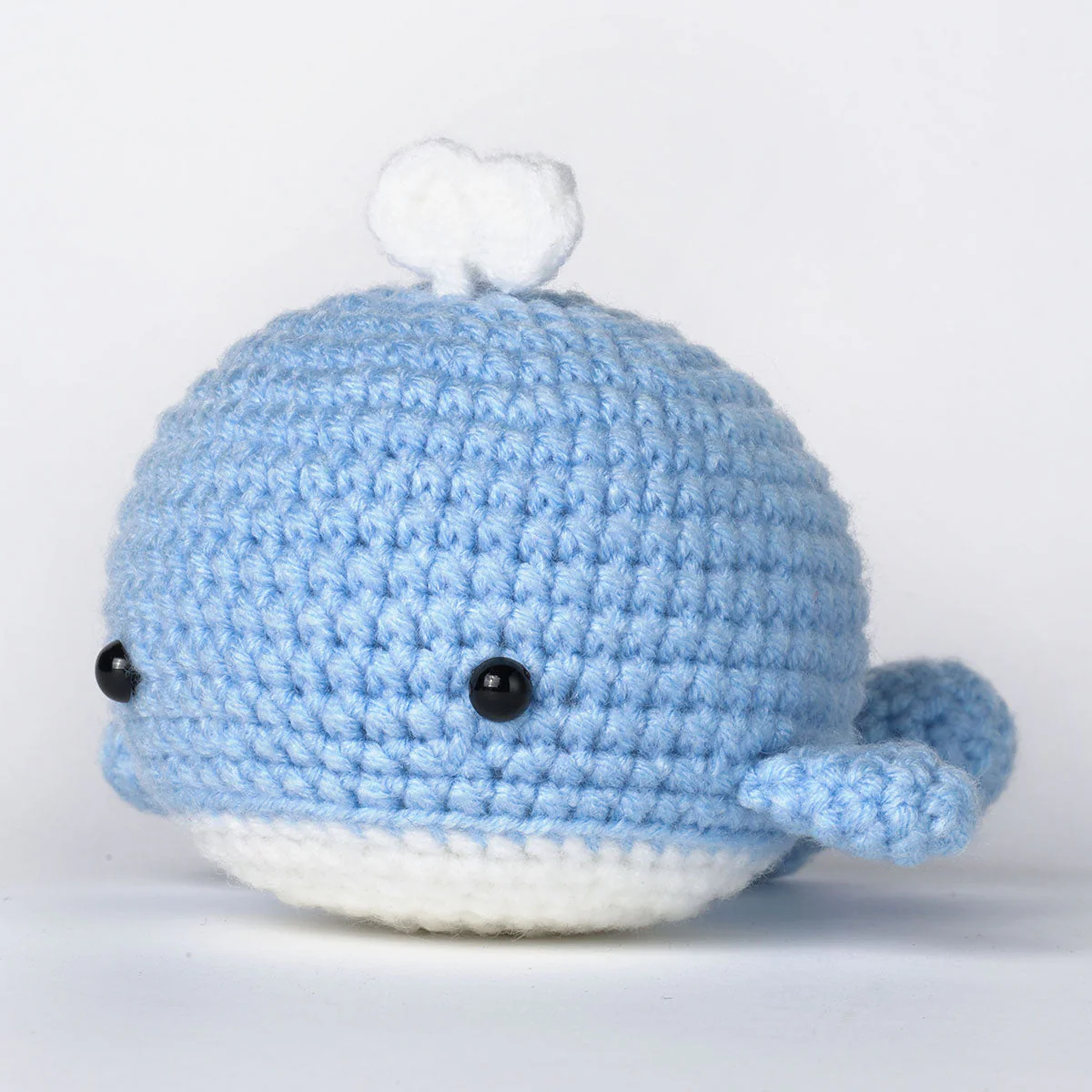 Whale Amigurumi DIY Crochet Kit Wizardi F07N8-M43 - Image 2