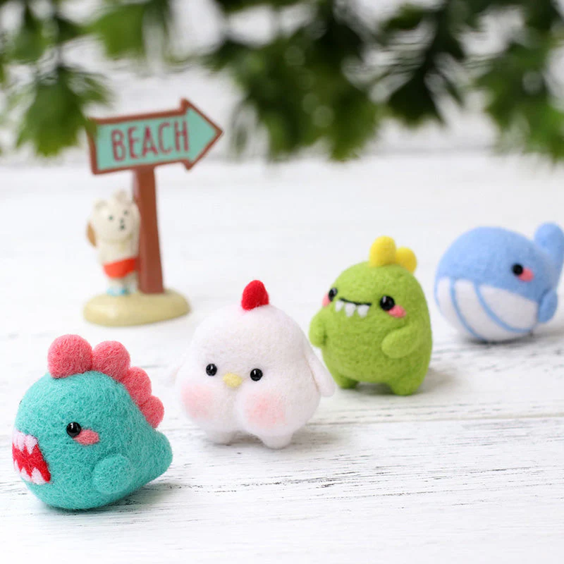 Whale Needle Felting Kit. Wizardi DIY Wool Craft Kit F07N8-146 - Image 4