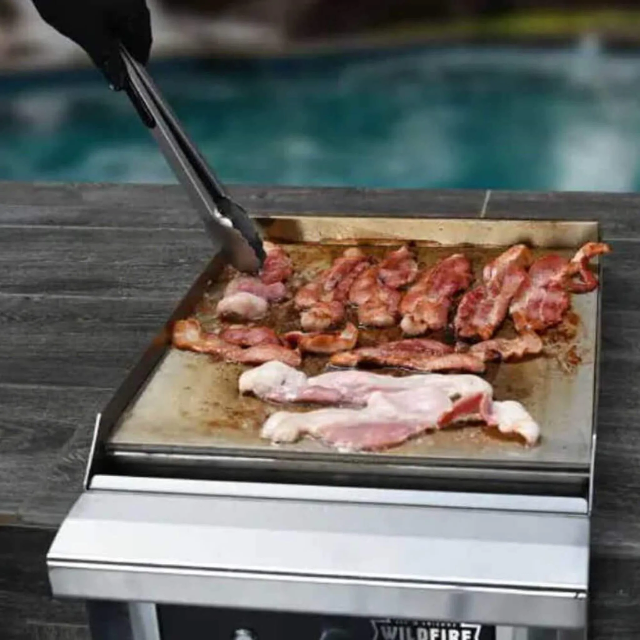 Wildfire Outdoor Living Ranch Pro 15-Inch Stainless Steel Side Griddle [WFSDGRD-BSS/SS] (SAK19684) - Image 4