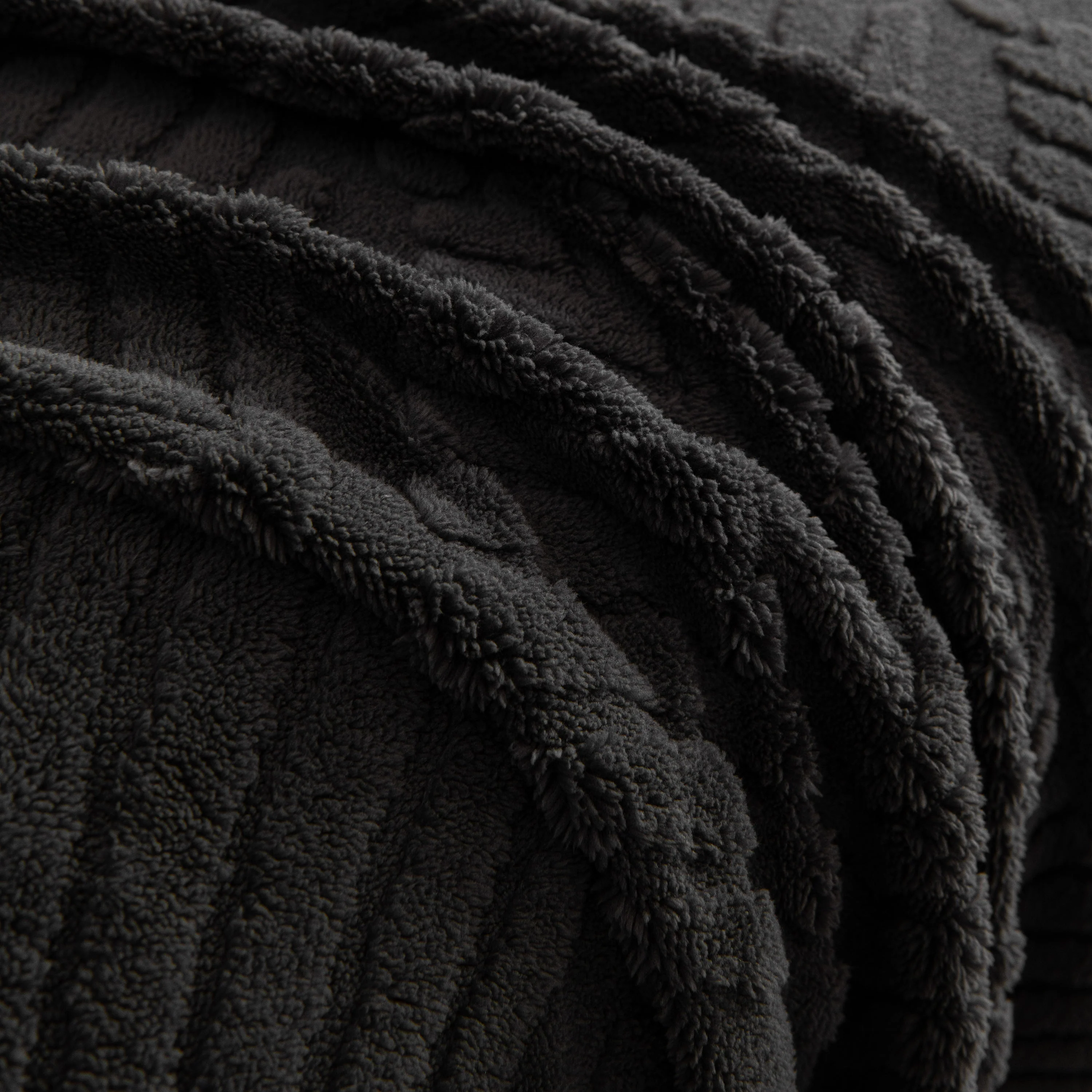 Winter Soft Plush Fleece Sofa Blanket Leaves Jacquard Couch Covers for Couches - Image 32