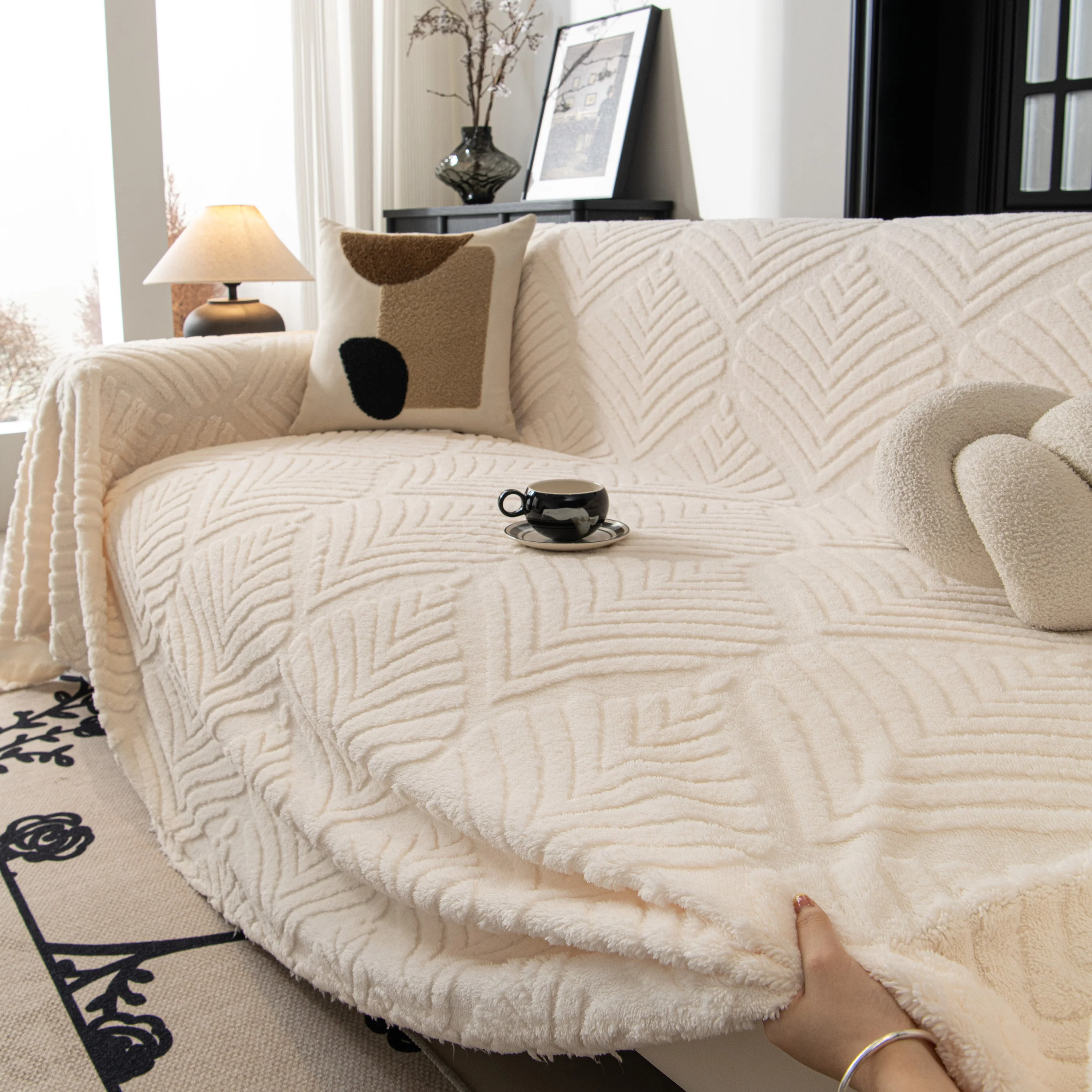Winter Soft Plush Fleece Sofa Blanket Leaves Jacquard Couch Covers for Couches - Image 7