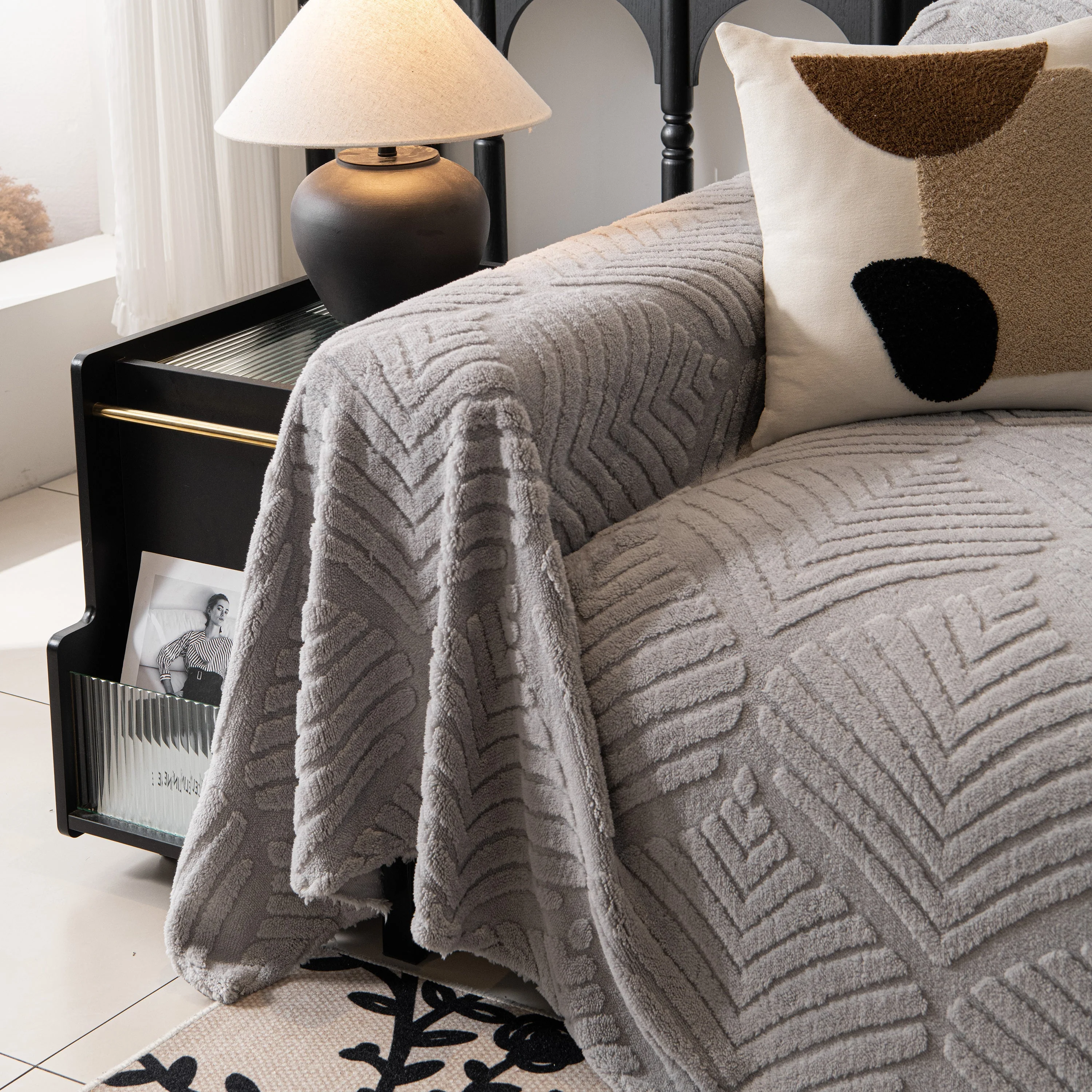 Winter Soft Plush Fleece Sofa Blanket Leaves Jacquard Couch Covers for Couches - Image 84