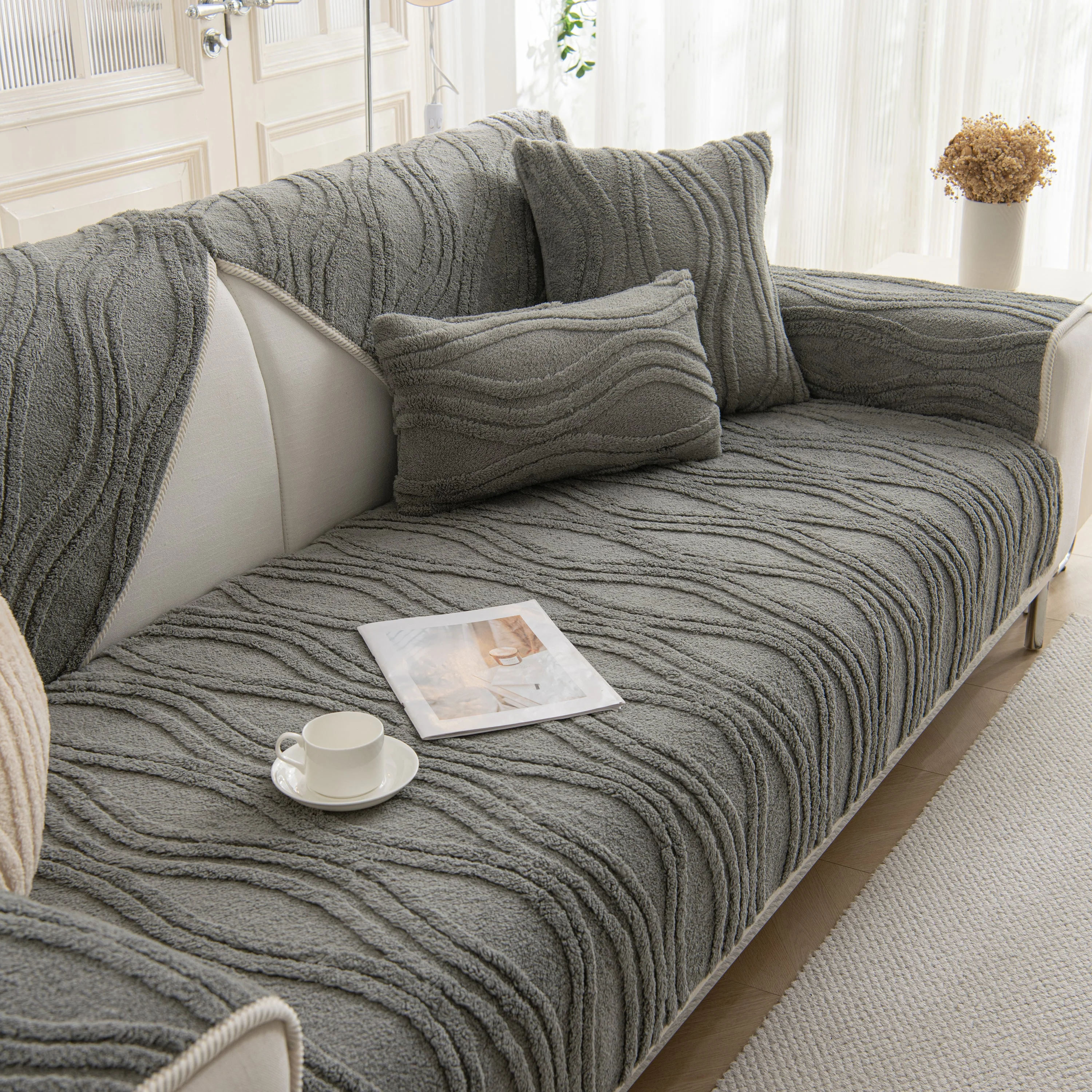 Winter Thickened Non-slip Blanket, Three-Dimensional Embossed Cotton Velvet Sofa Cover - Image 25