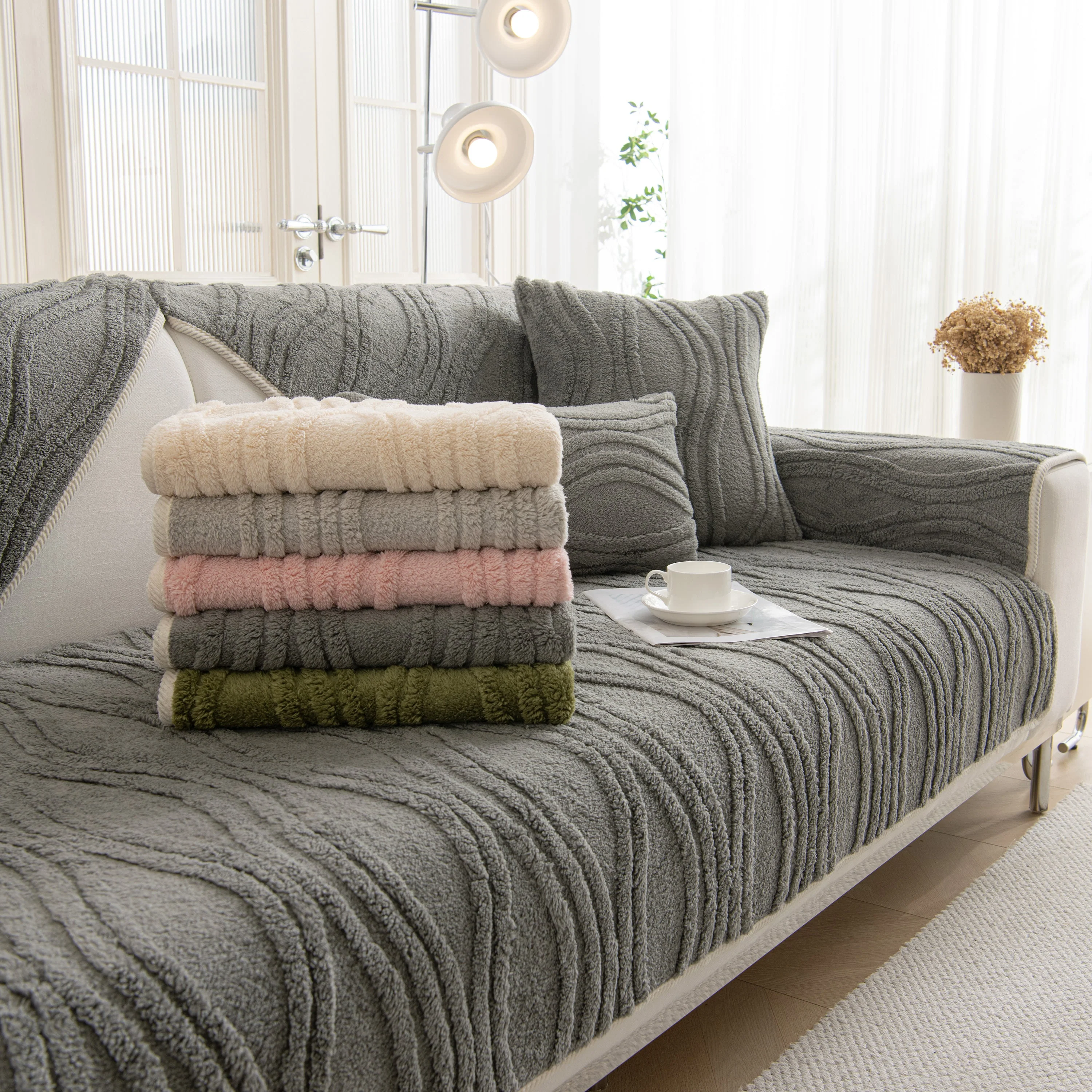 Winter Thickened Non-slip Blanket, Three-Dimensional Embossed Cotton Velvet Sofa Cover - Image 3