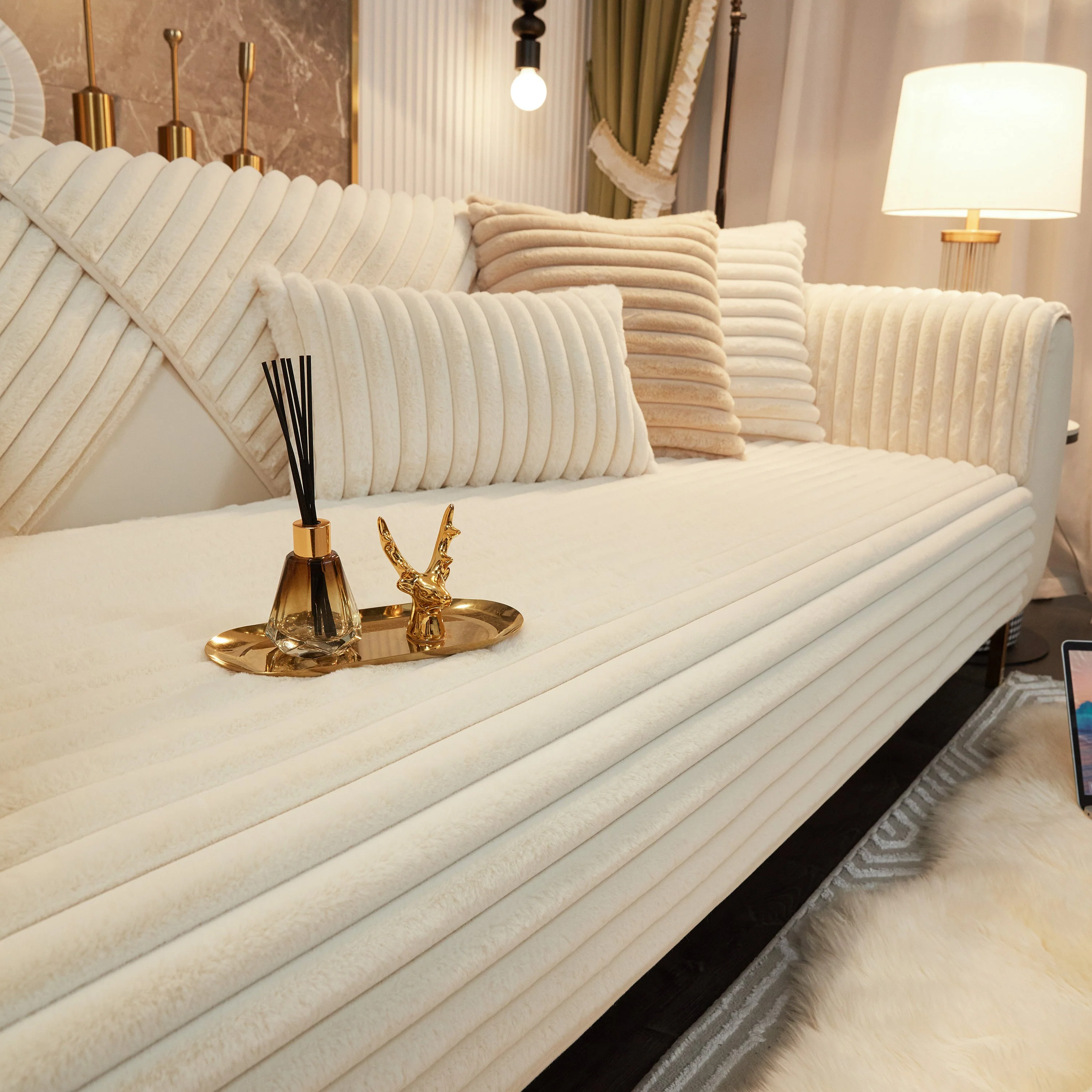 Winter Thickened Rabbit Plush Non-slip Sofa Cushion, Faux Fur Fluffy Furniture Protector - Image 11