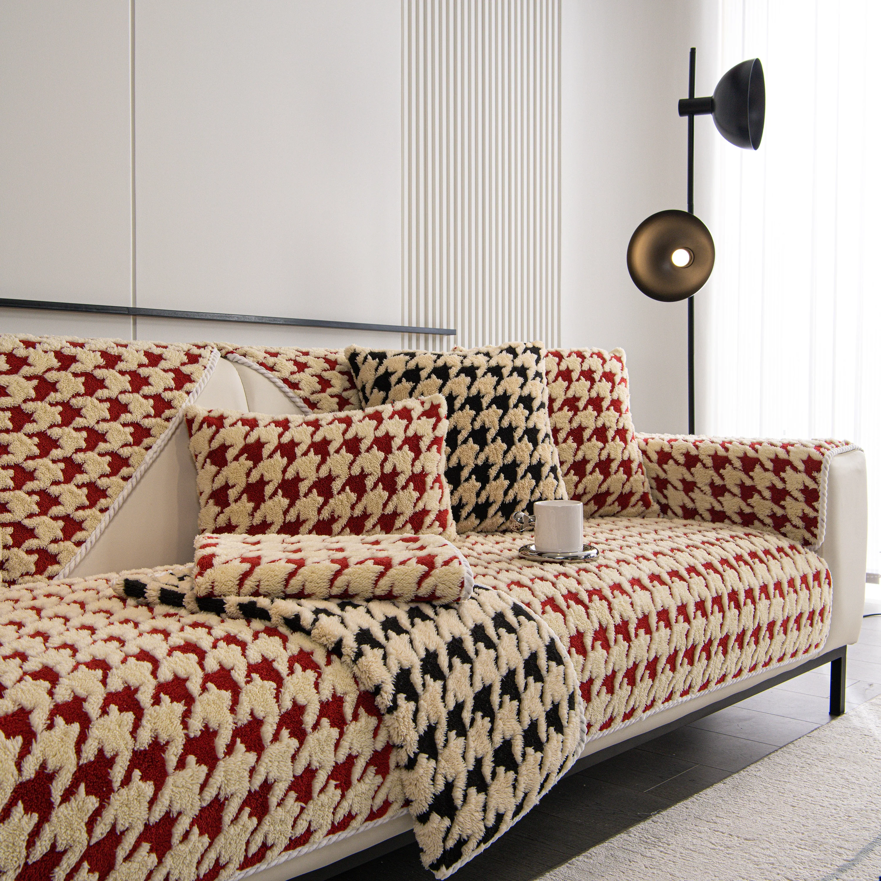 Winter Thickened Sherpa Fleece Houndstooth Sofa Cushion, Non-slip Sofa Cover with Plush