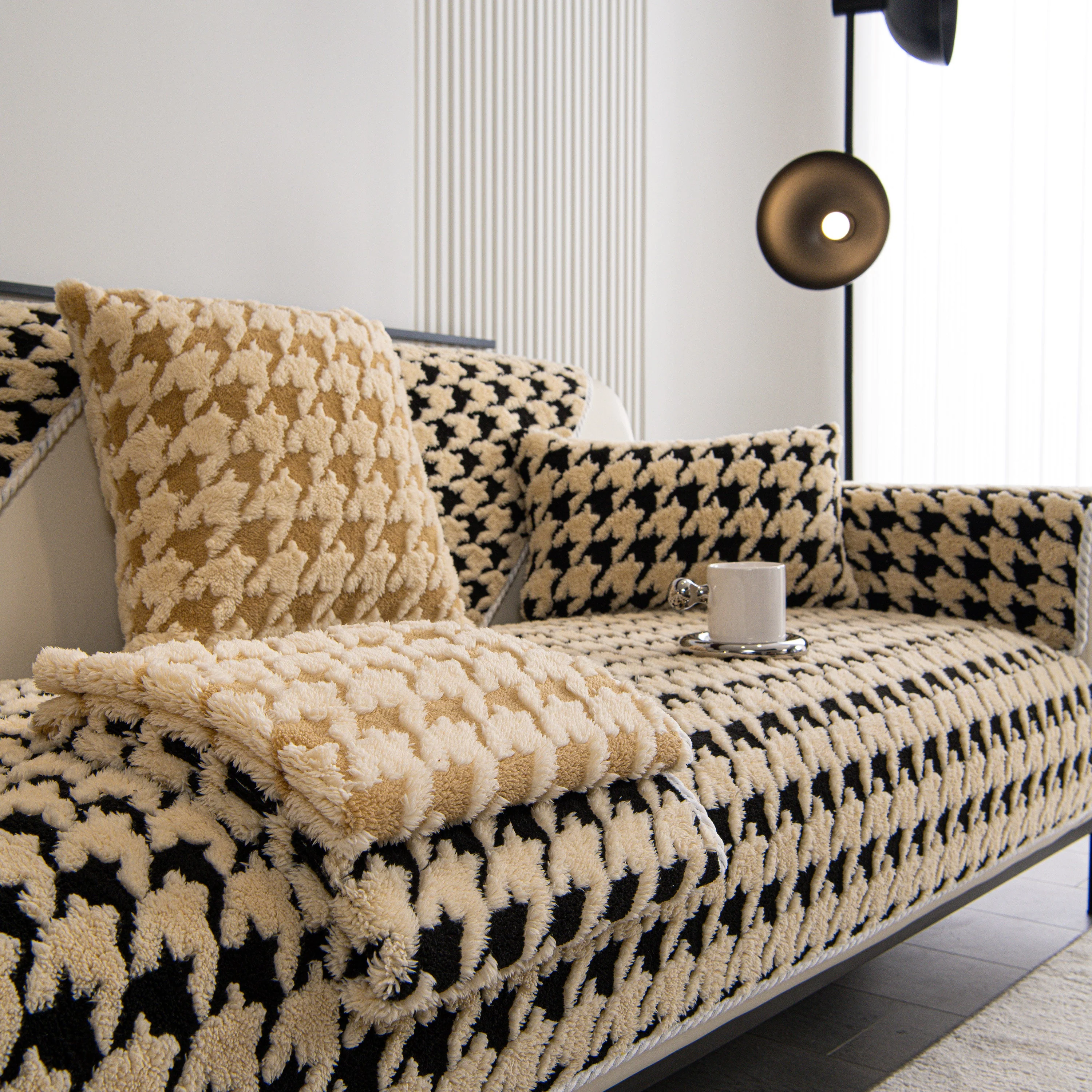 Winter Thickened Sherpa Fleece Houndstooth Sofa Cushion, Non-slip Sofa Cover with Plush - Image 57
