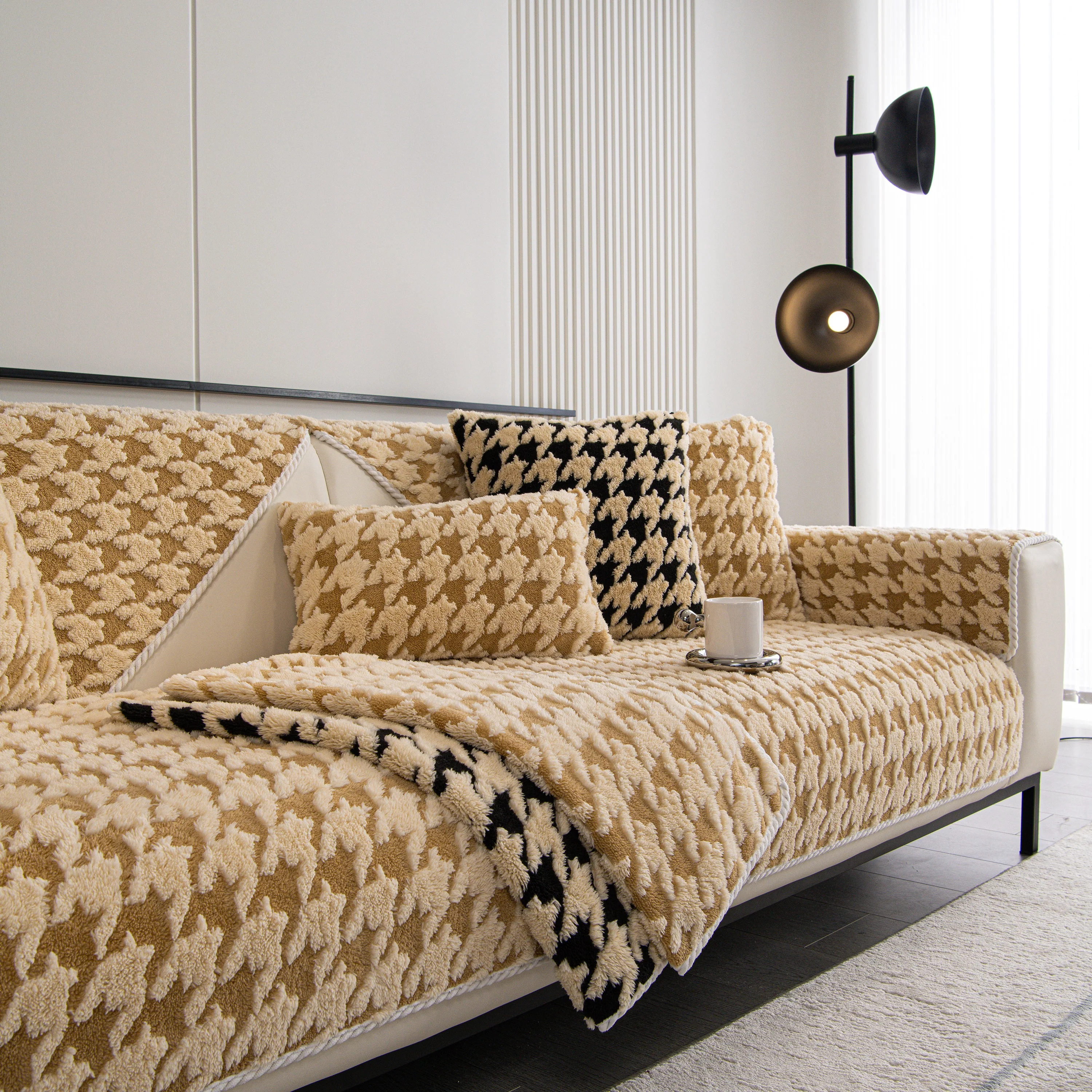 Winter Thickened Sherpa Fleece Houndstooth Sofa Cushion, Non-slip Sofa Cover with Plush - Image 87