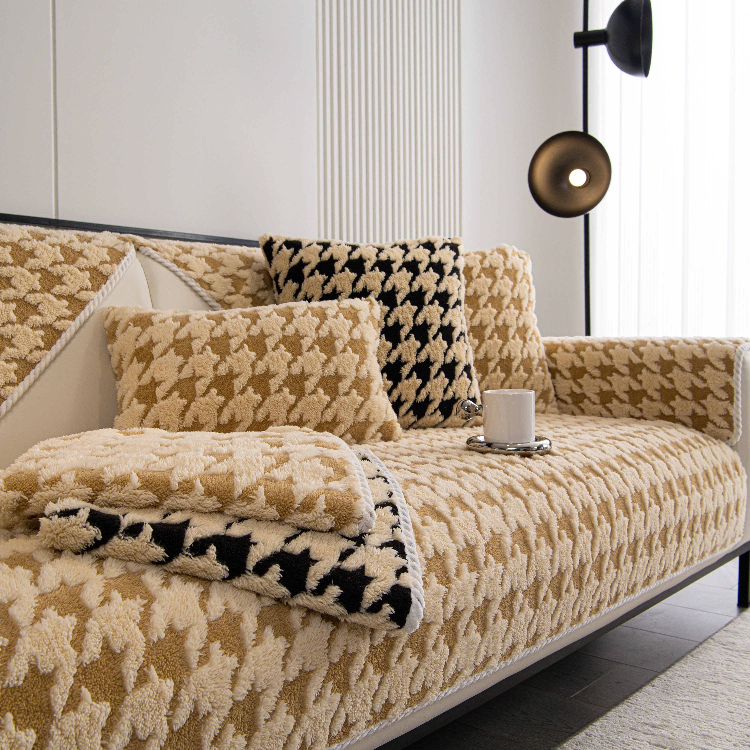 Winter Thickened Sherpa Fleece Houndstooth Sofa Cushion, Non-slip Sofa Cover with Plush - Image 90