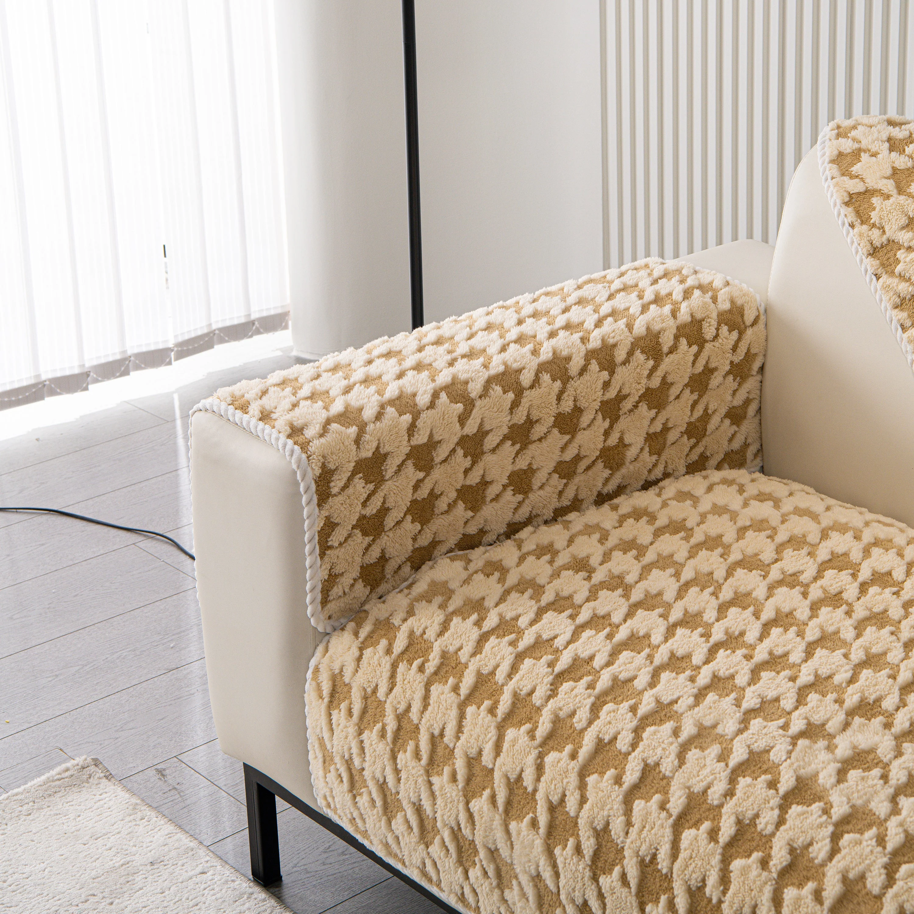 Winter Thickened Sherpa Fleece Houndstooth Sofa Cushion, Non-slip Sofa Cover with Plush - Image 94