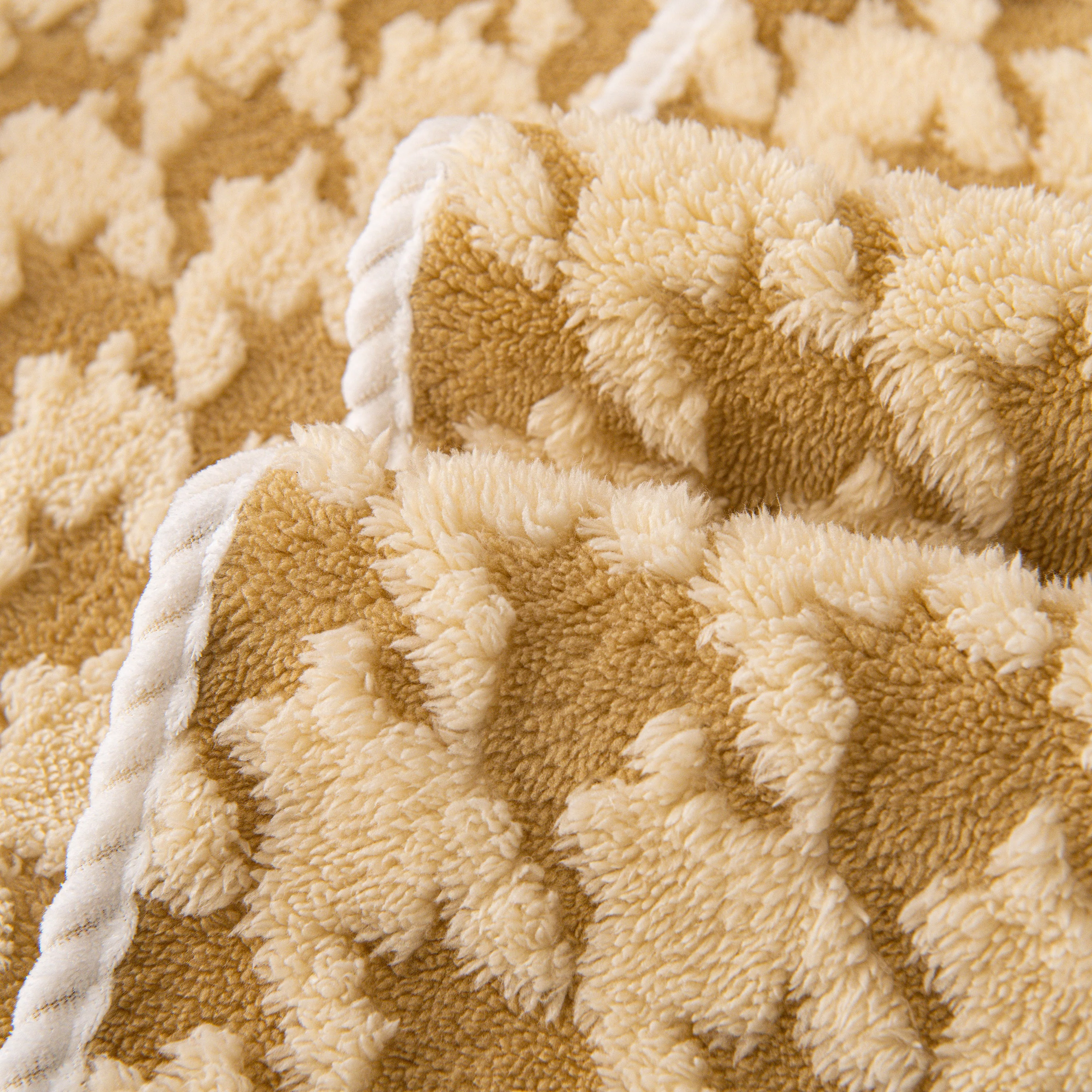 Winter Thickened Sherpa Fleece Houndstooth Sofa Cushion, Non-slip Sofa Cover with Plush - Image 96