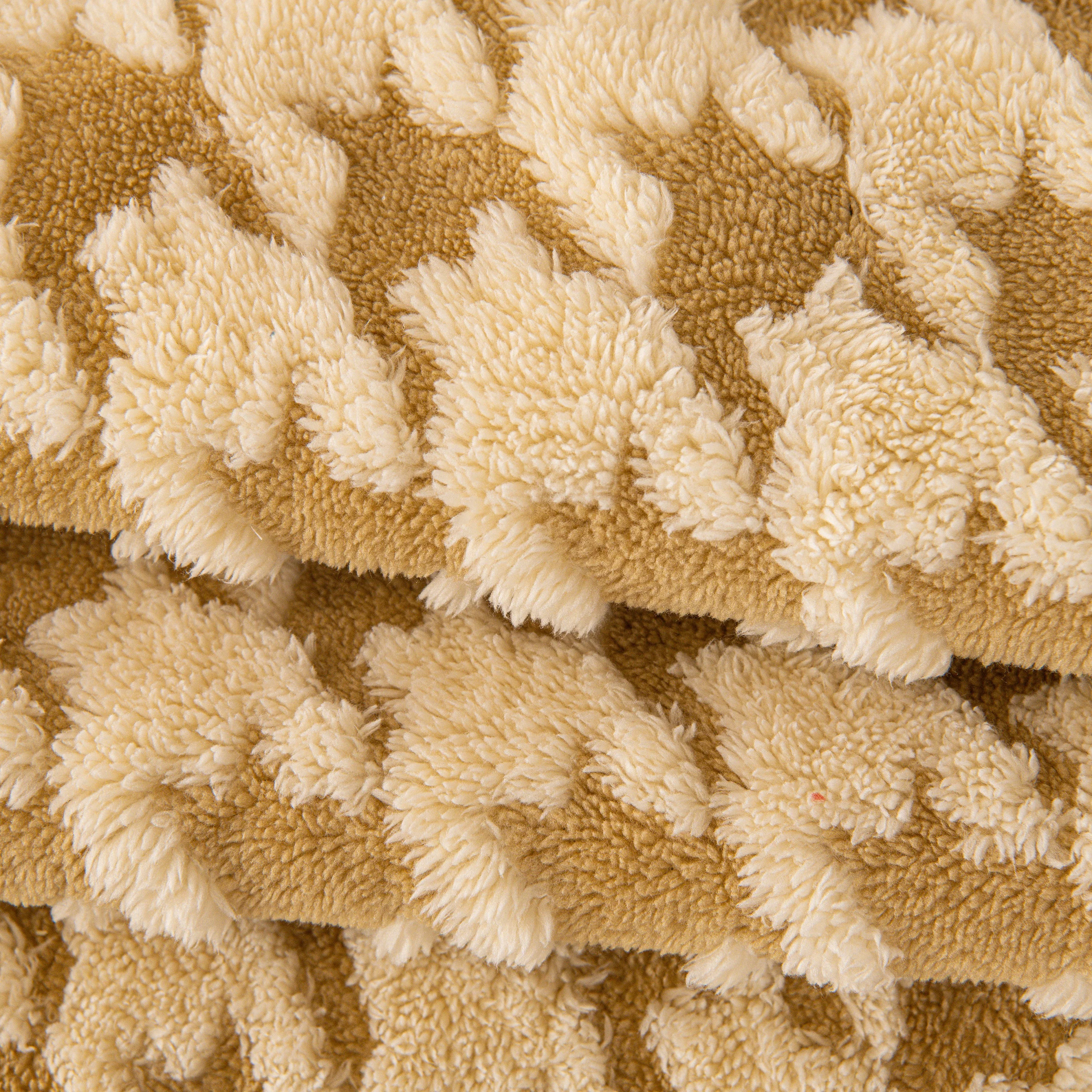 Winter Thickened Sherpa Fleece Houndstooth Sofa Cushion, Non-slip Sofa Cover with Plush - Image 98