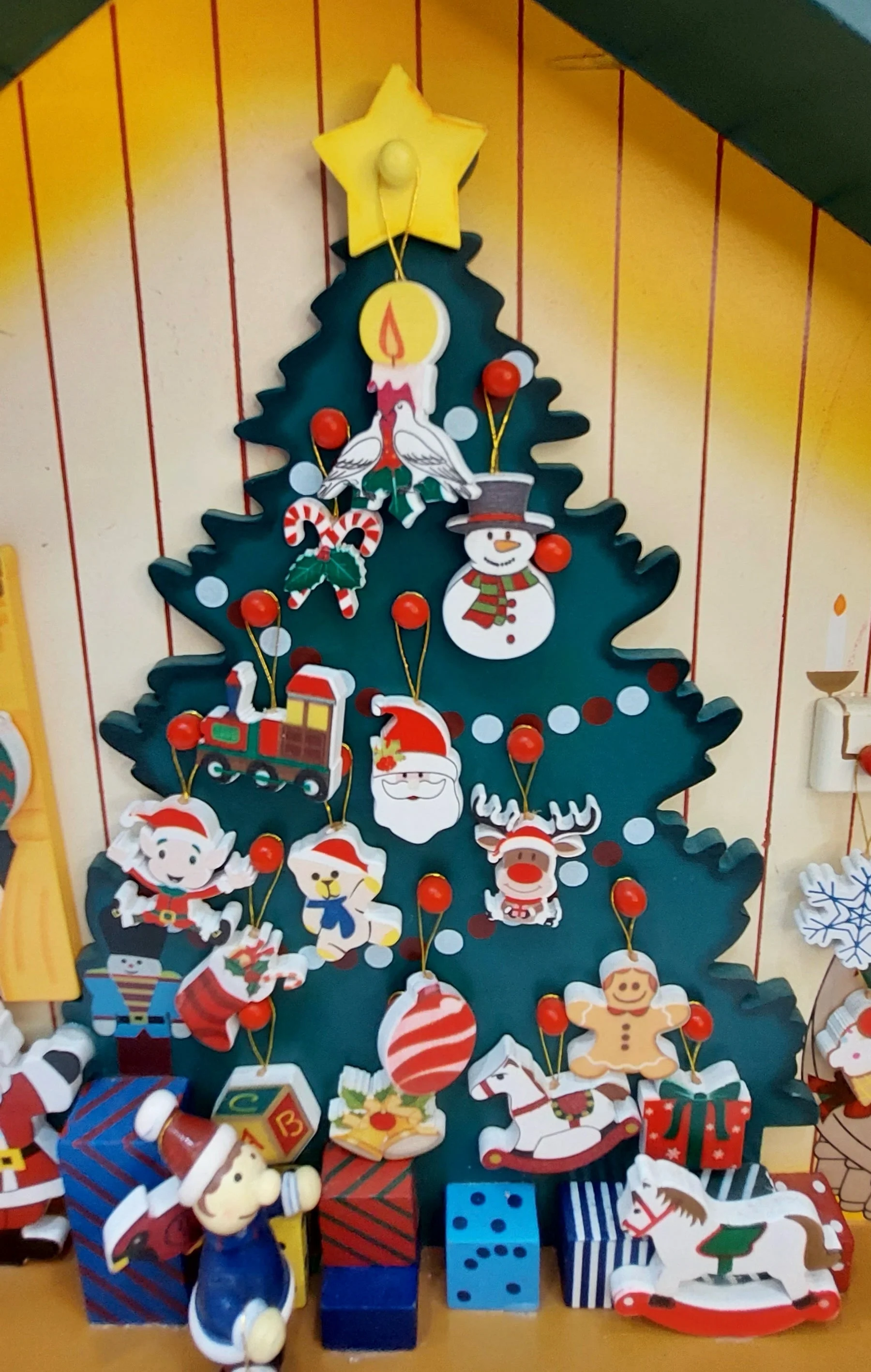 Wizardi Santa’s Workshop Advent Calendar F07M14-3-Y01714 - Image 5