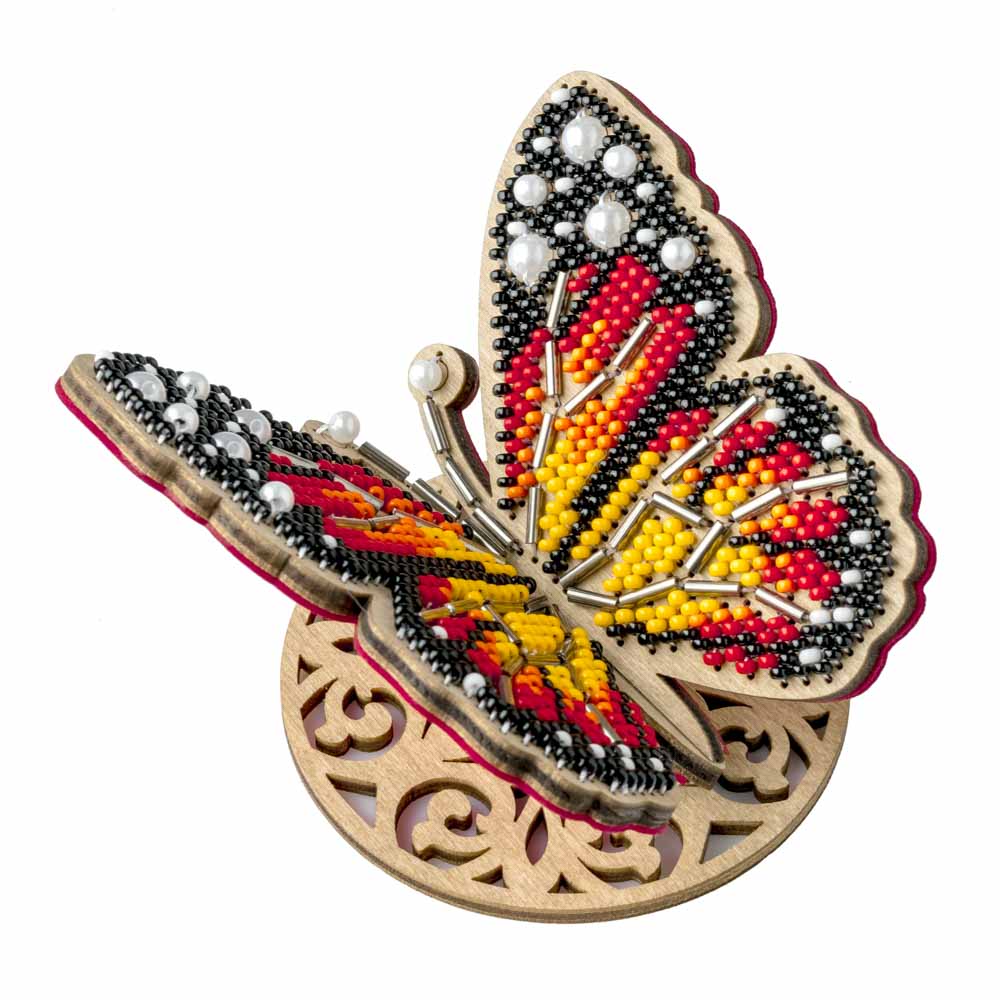 Wooden Bead Embroidery Kit – “Bright Butterfly” FLK-581 - Image 3