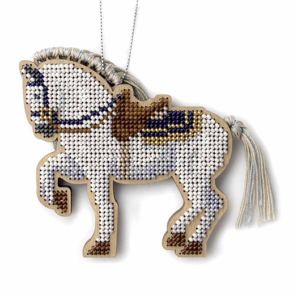 Wooden Bead Embroidery Kit – “Forest Stallion” (Double-Sided) FLK-594 - Image 3