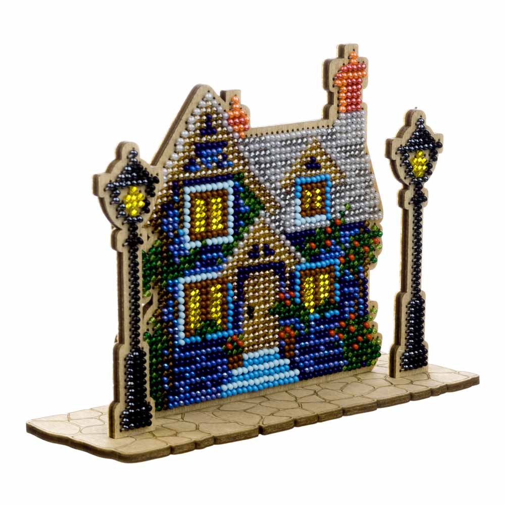 Wooden Bead Embroidery Kit ‚Äì ‚ÄúHouse with Lanterns‚Äù FLK-588 - Image 3