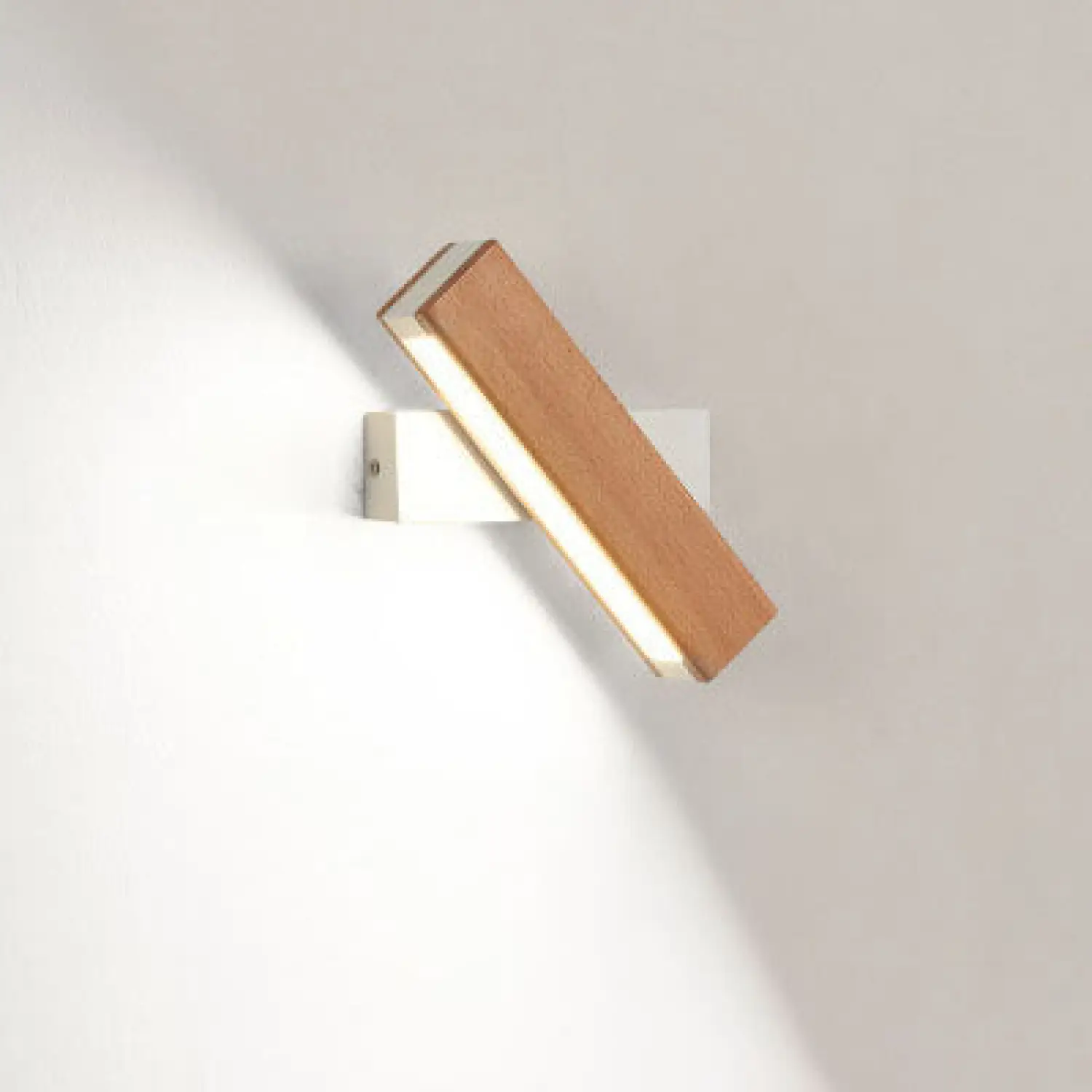 Wooden Wall Light with Modern LED Design for Living Room - Image 6