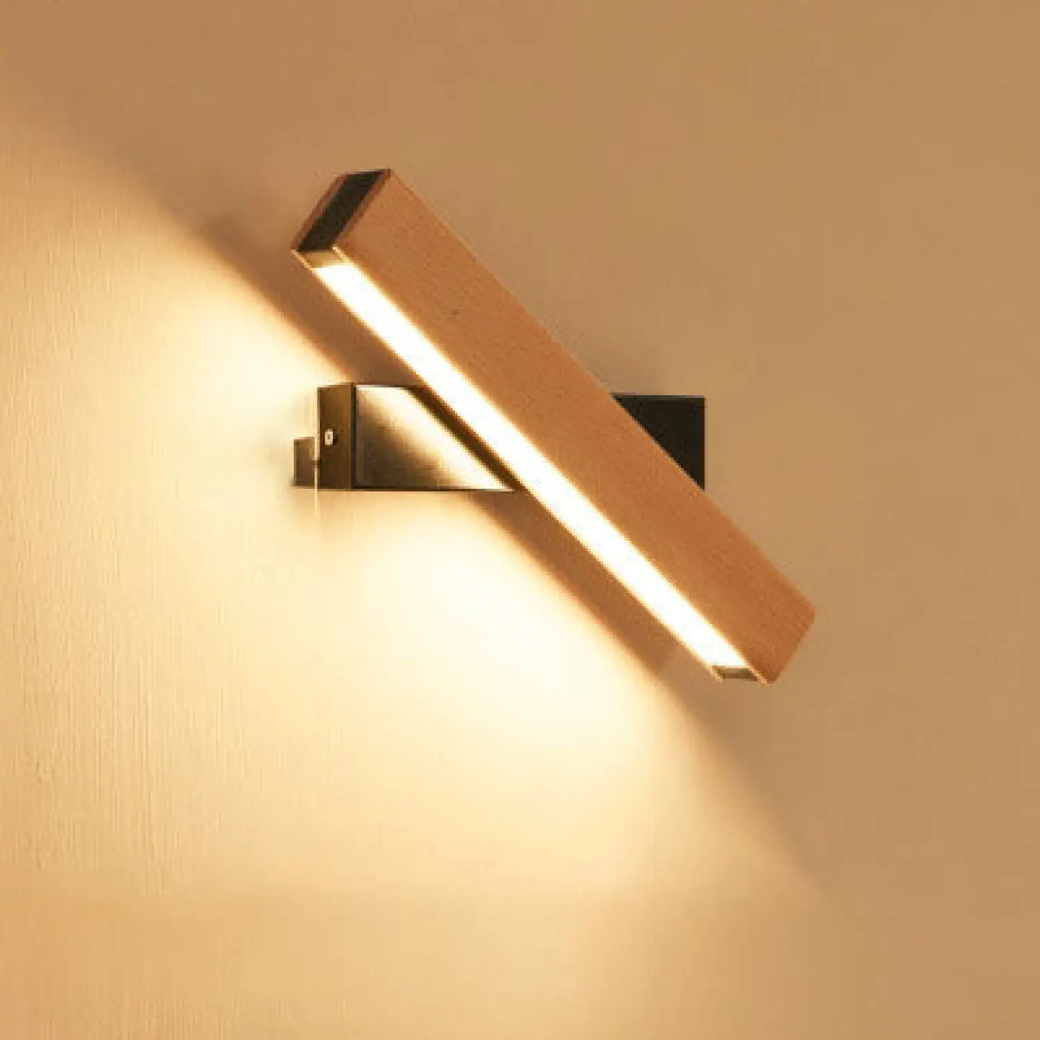Wooden Wall Light with Modern LED Design for Living Room - Image 7
