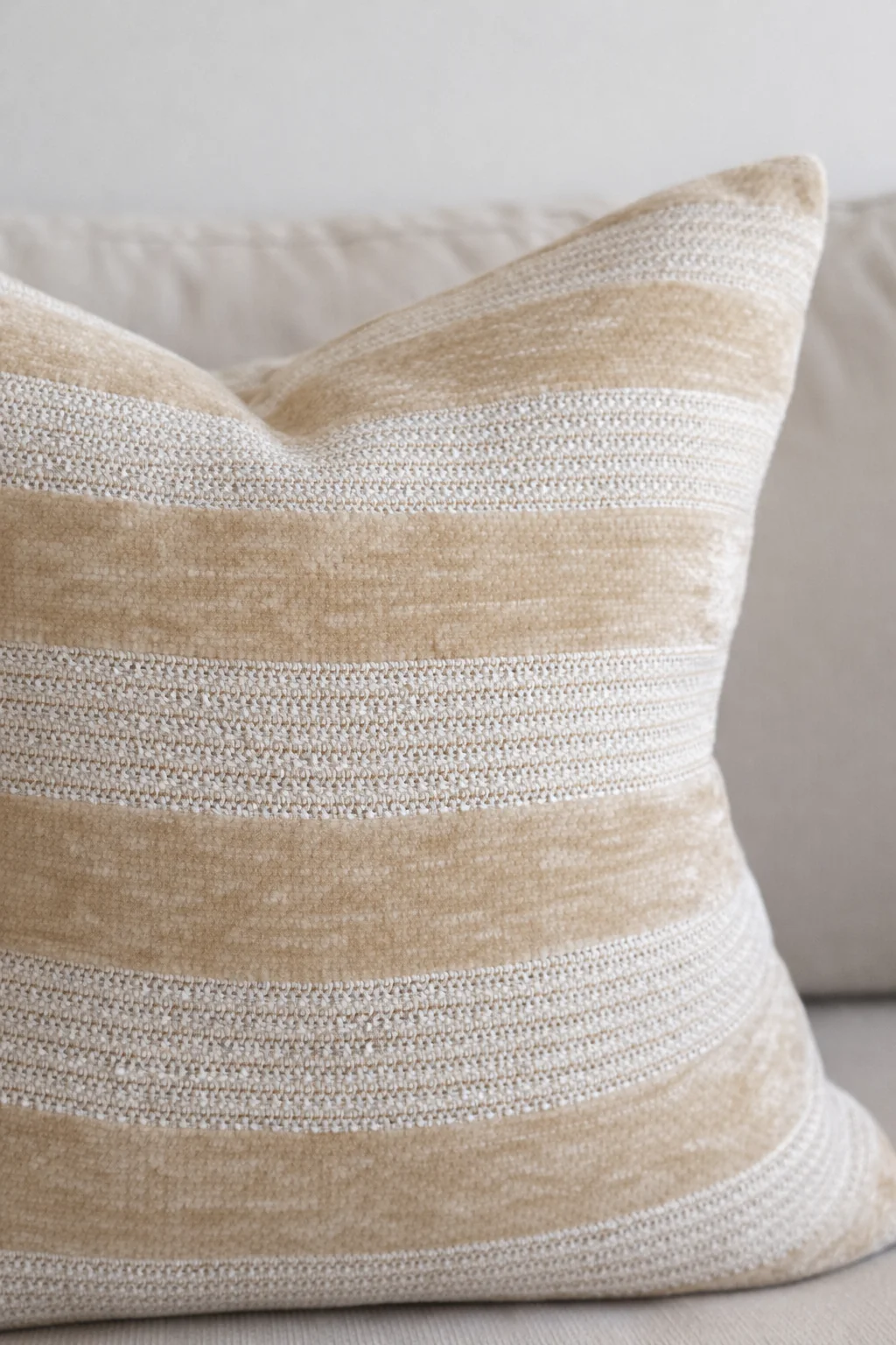 Wychmere Pillow Cover - Image 4