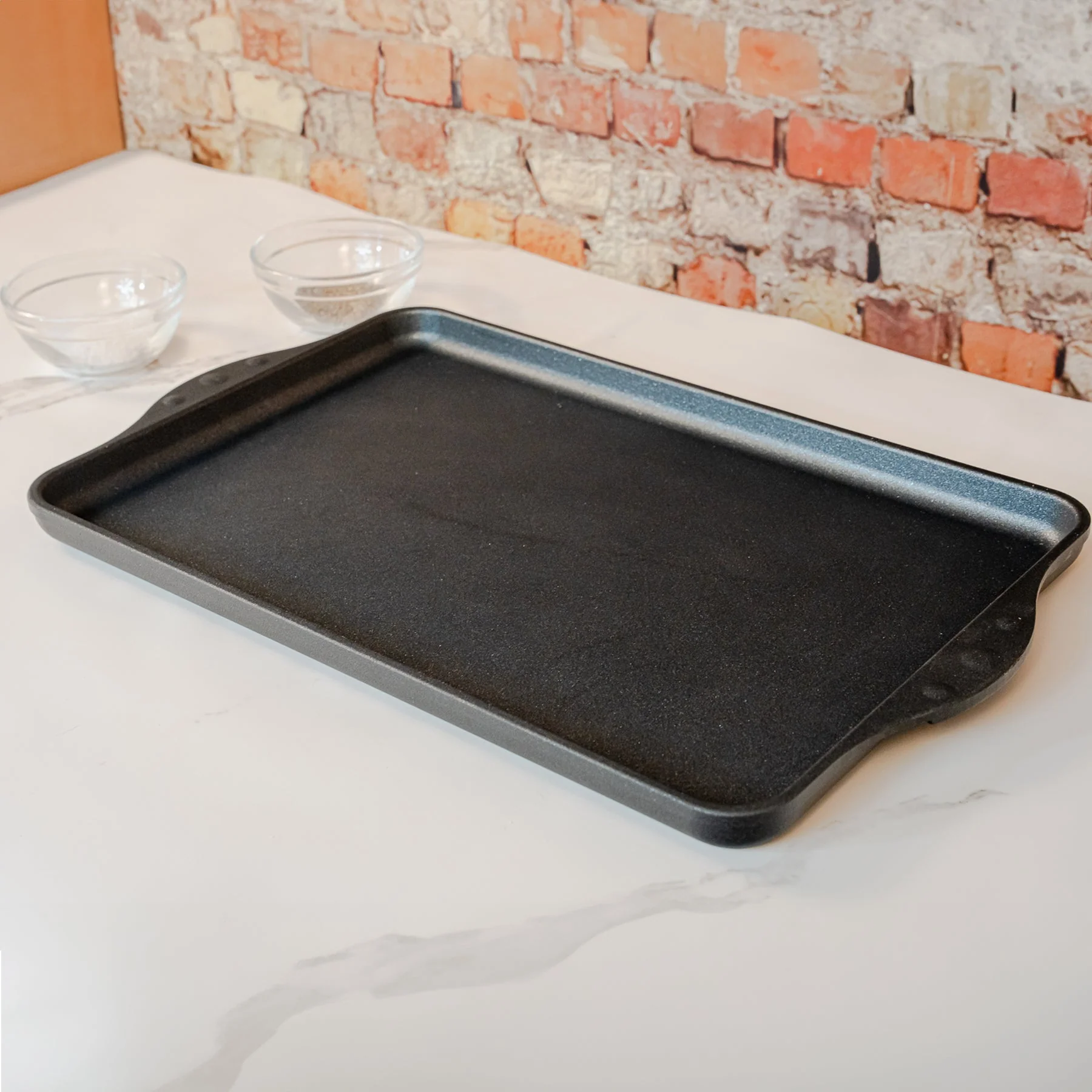 XD Nonstick 17" x 11" Double-Burner Griddle - Image 3