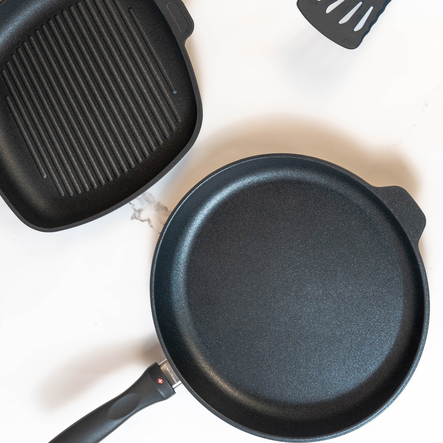 XD Nonstick 2-Piece Set - Fry Pan & Grill Pan - Image 2