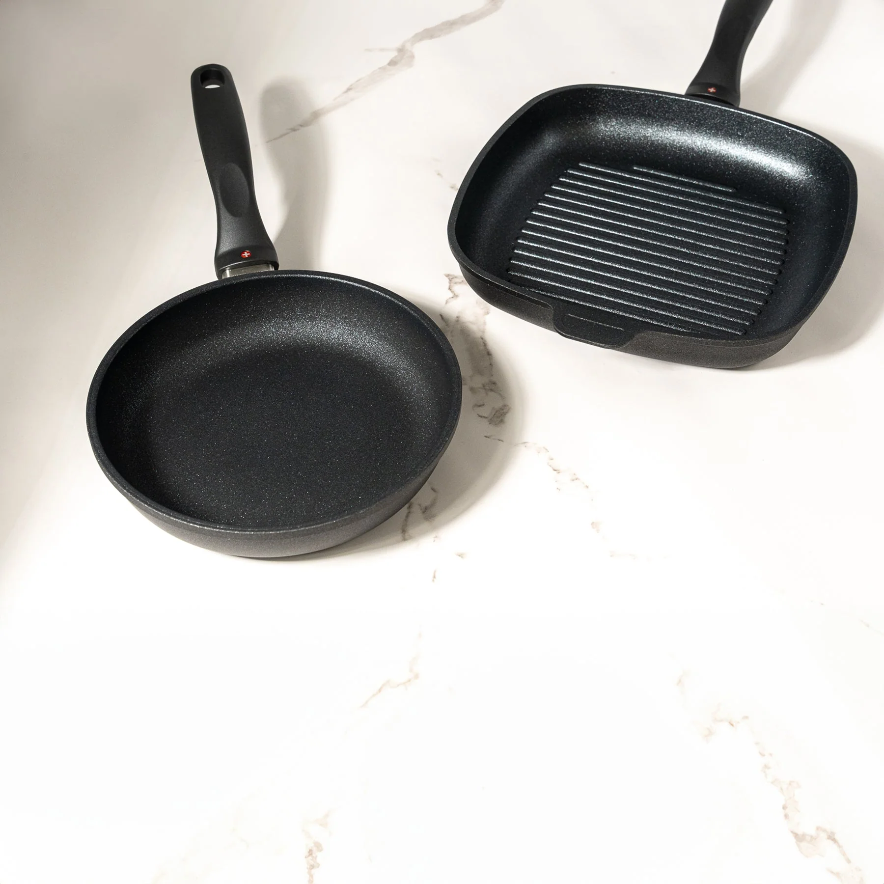 XD Nonstick 8" Fry Pan and 9.5"x 9.5" Grill Pan Set - Image 3