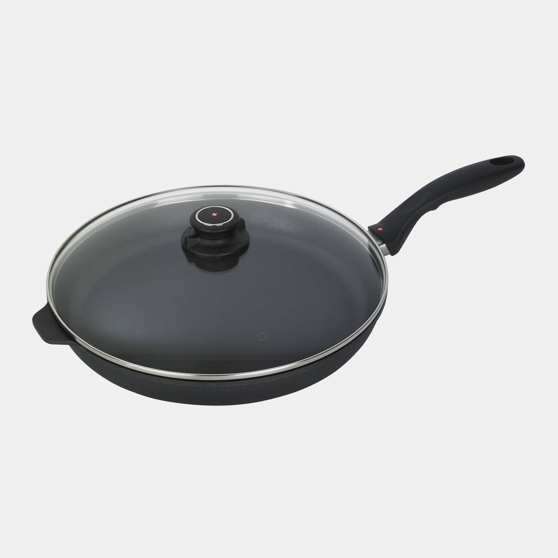 XD Nonstick Fry Pan with Glass Lid - Image 8