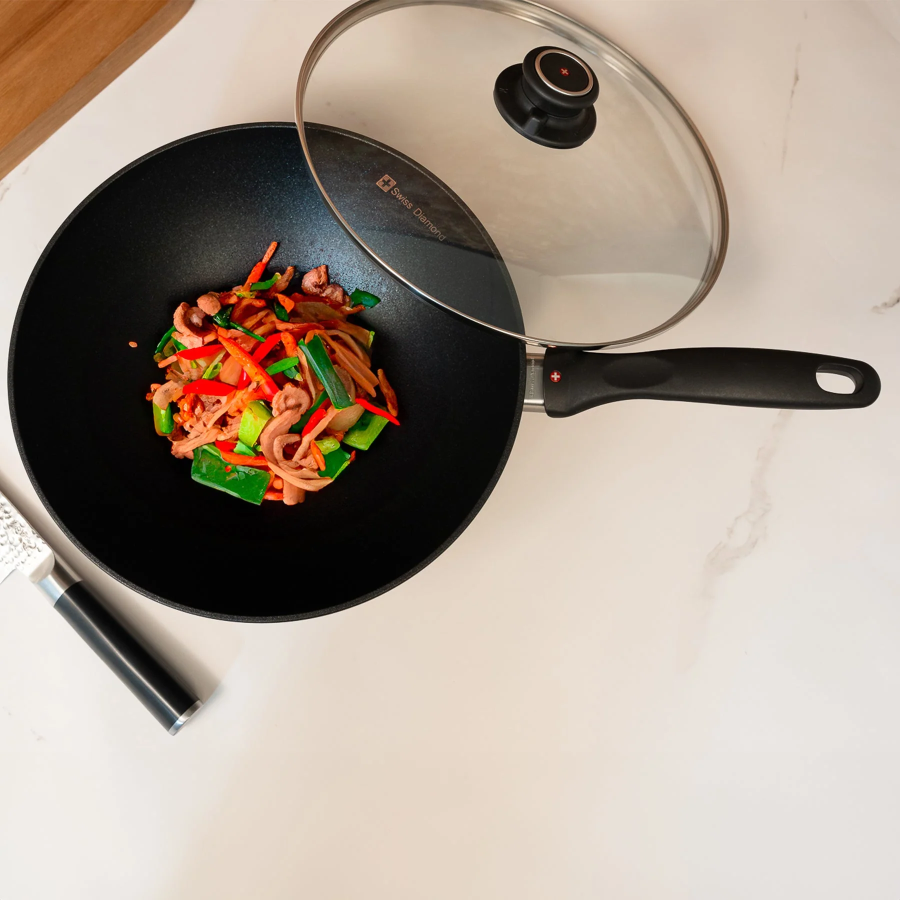 XD Nonstick Wok with Glass Lid - Image 2
