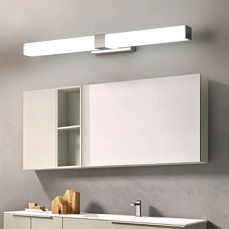 Xyphor Wall Lamp - Image 4