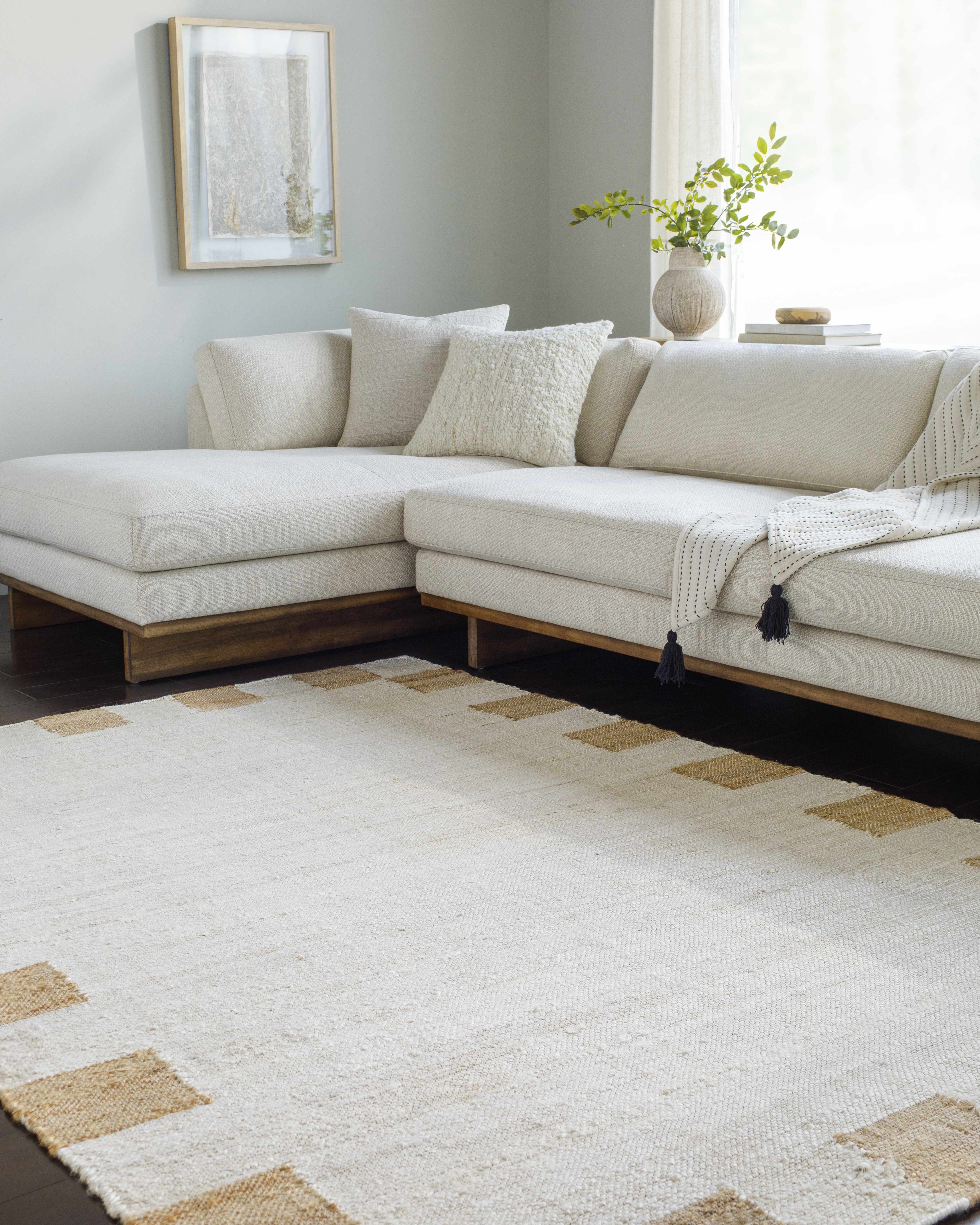Yuval Dotted Bordered Jute Carpet - Image 2