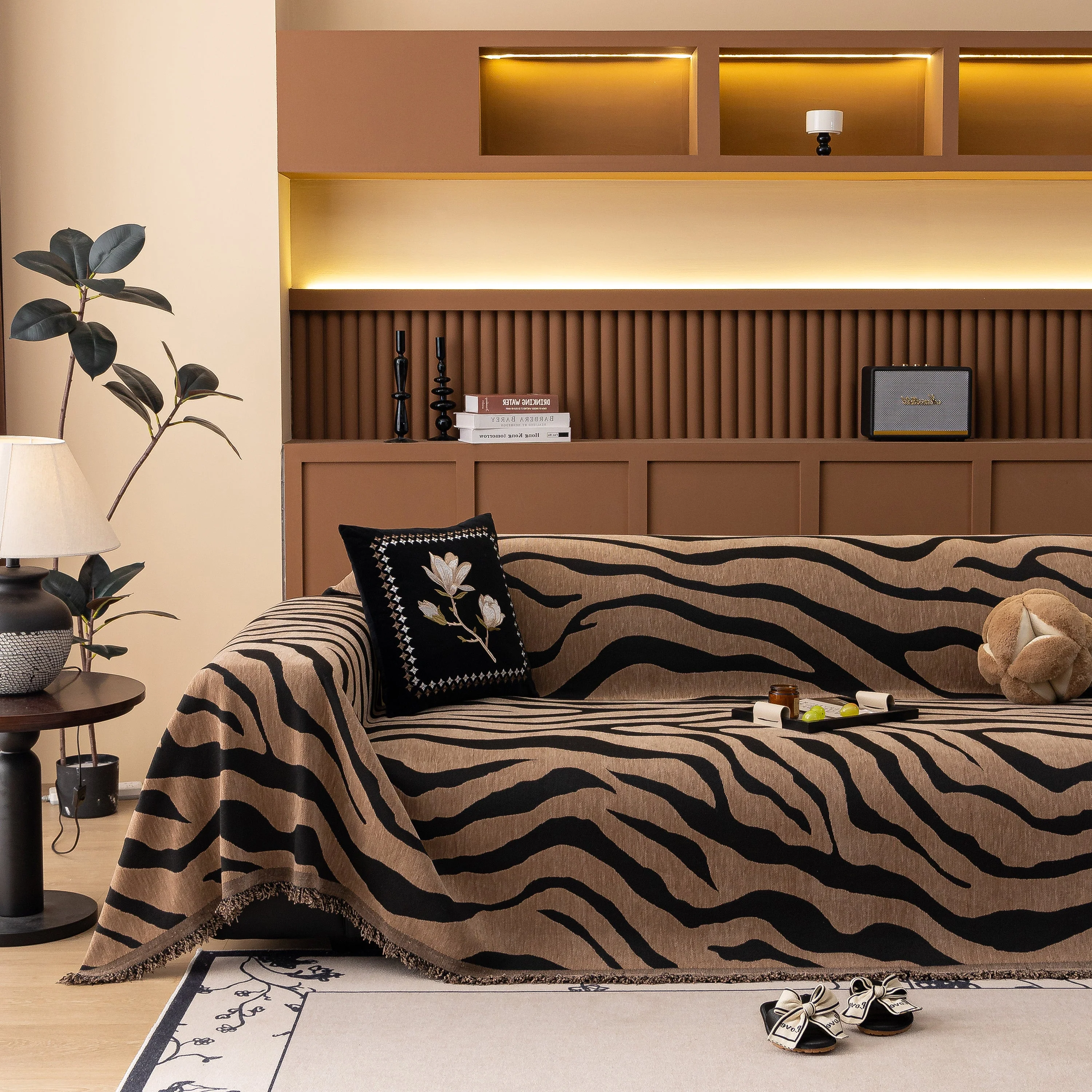 Zebra Striped Chenille Throw Sofa Cover Full-Cover Decorative Furniture Slipcover - Image 2