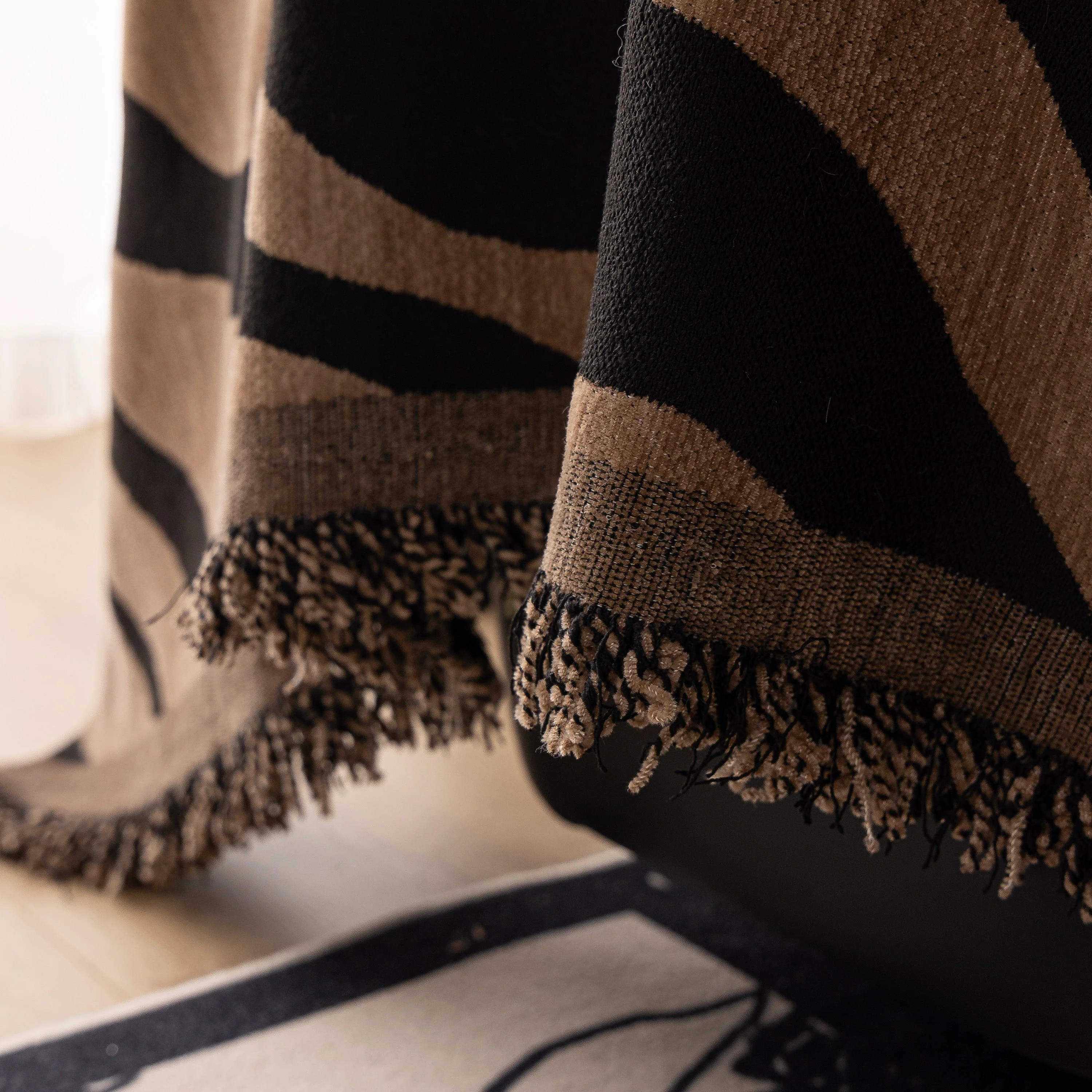 Zebra Striped Chenille Throw Sofa Cover Full-Cover Decorative Furniture Slipcover - Image 6