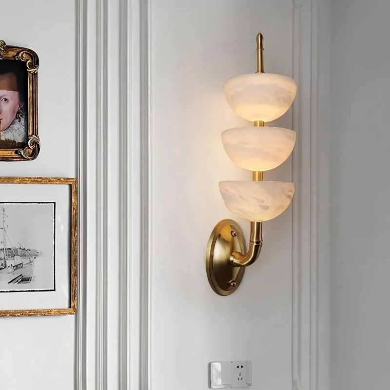 Zenova Wall Lamp - Image 4
